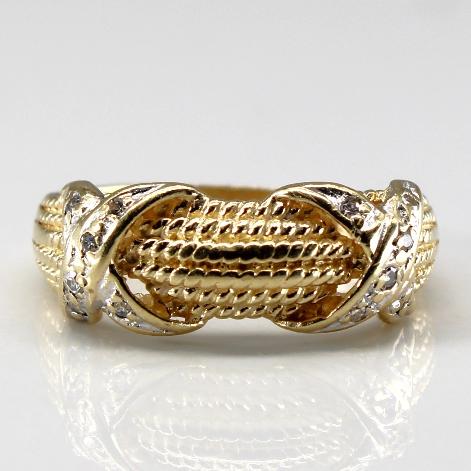 Crossover Textured Diamond Ring | 0.06ctw | SZ 6.75 |