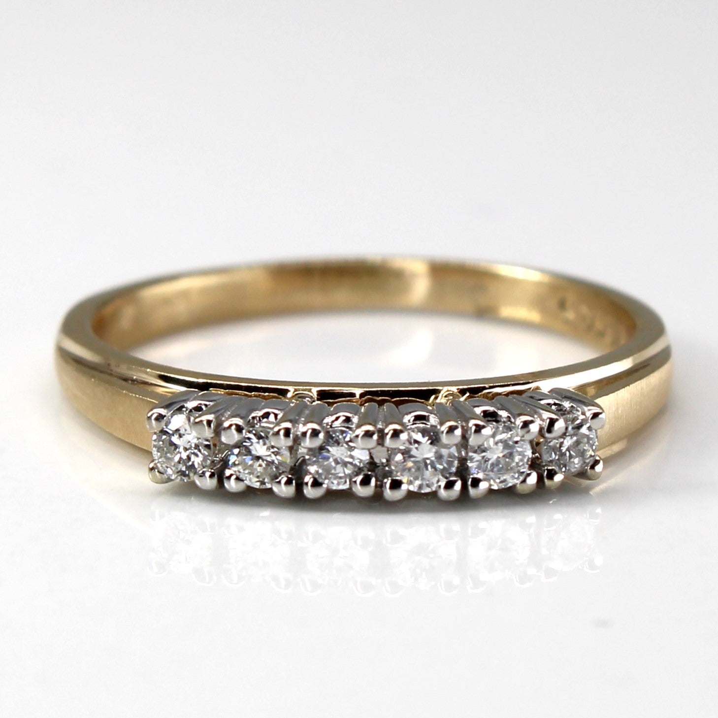 Six Stone Diamond Ring | 0.21ctw | SZ 7 |