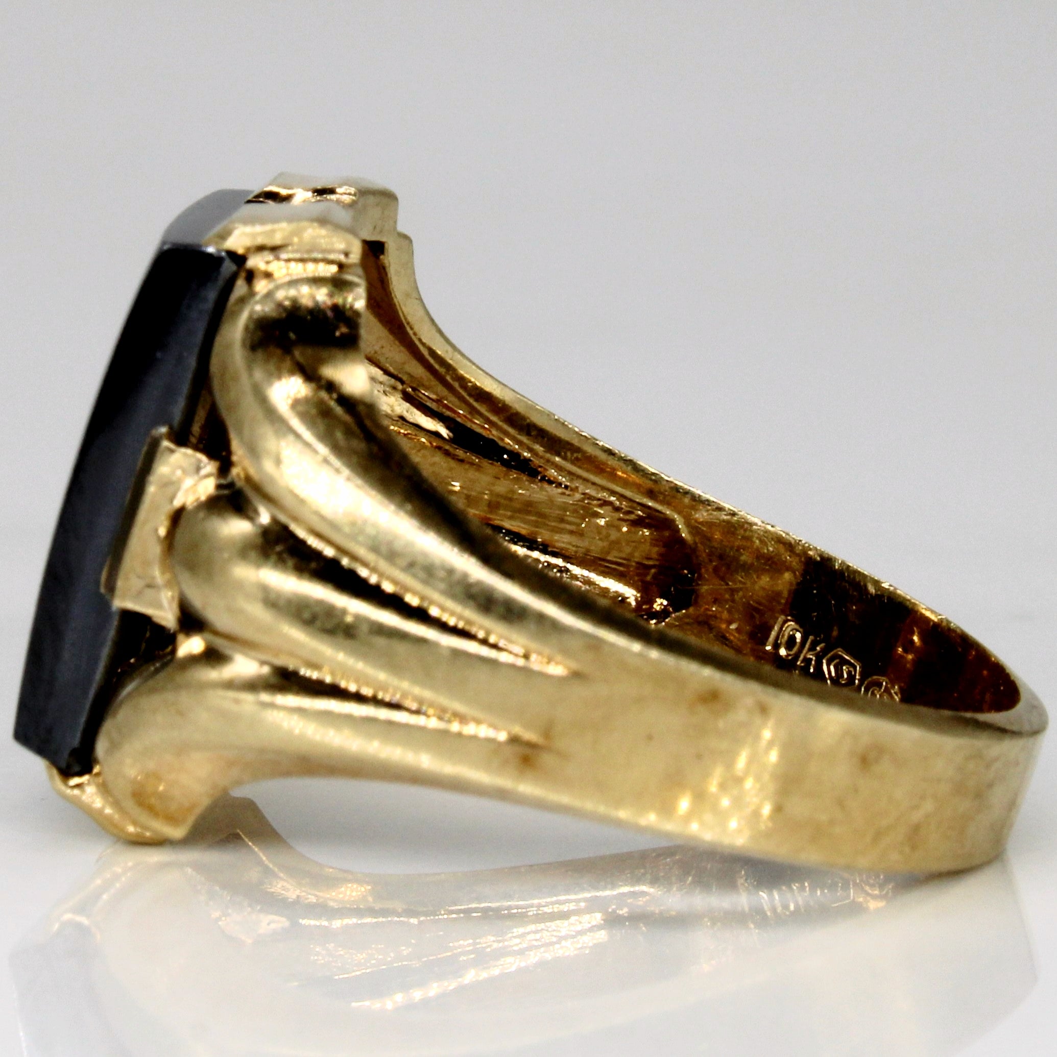 Intaglio Hematite & Diamond Ring | 7.00ct, 0.01ct | SZ 10.25 |