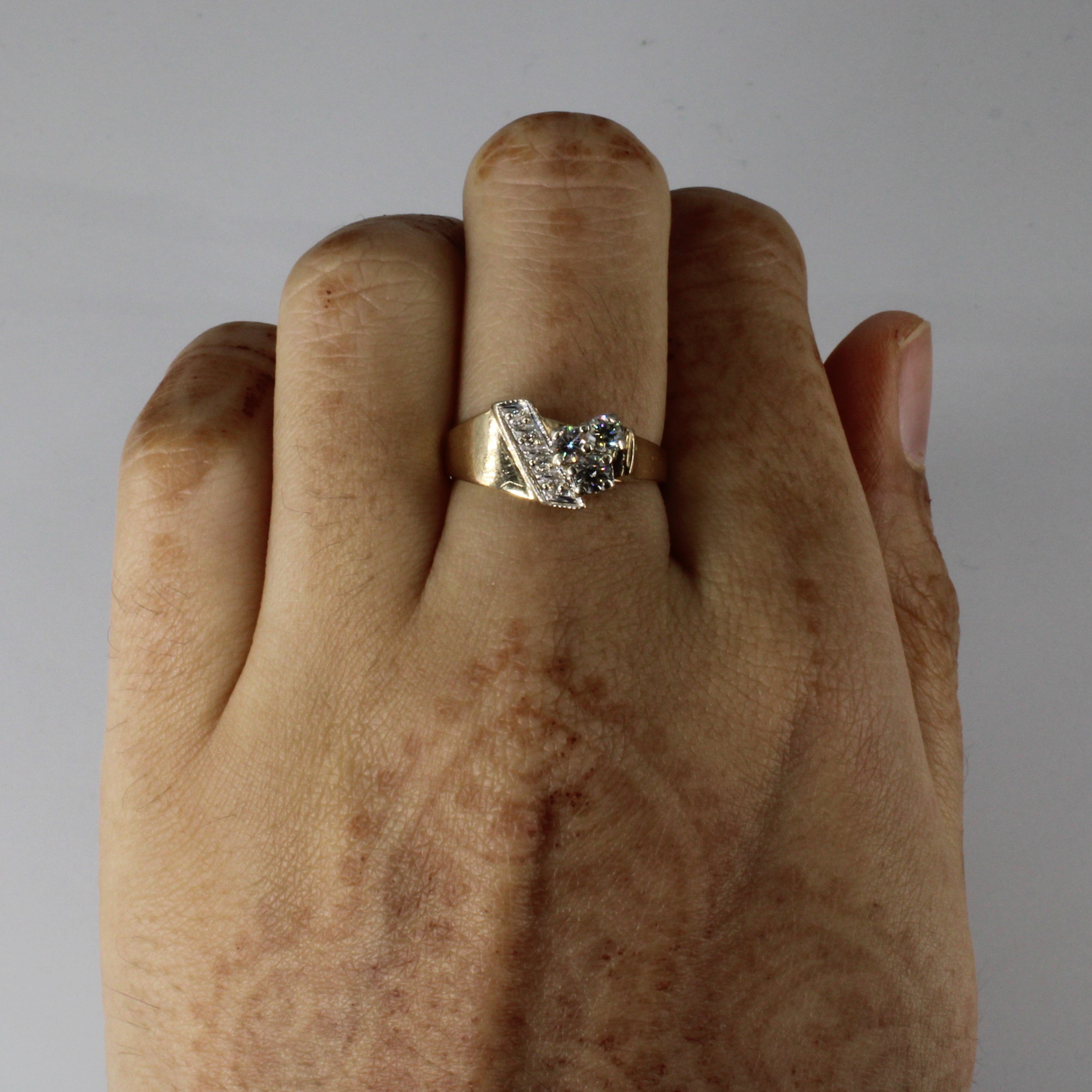 Cluster Set Diamond Ring | 0.34ctw | SZ 6.75 |