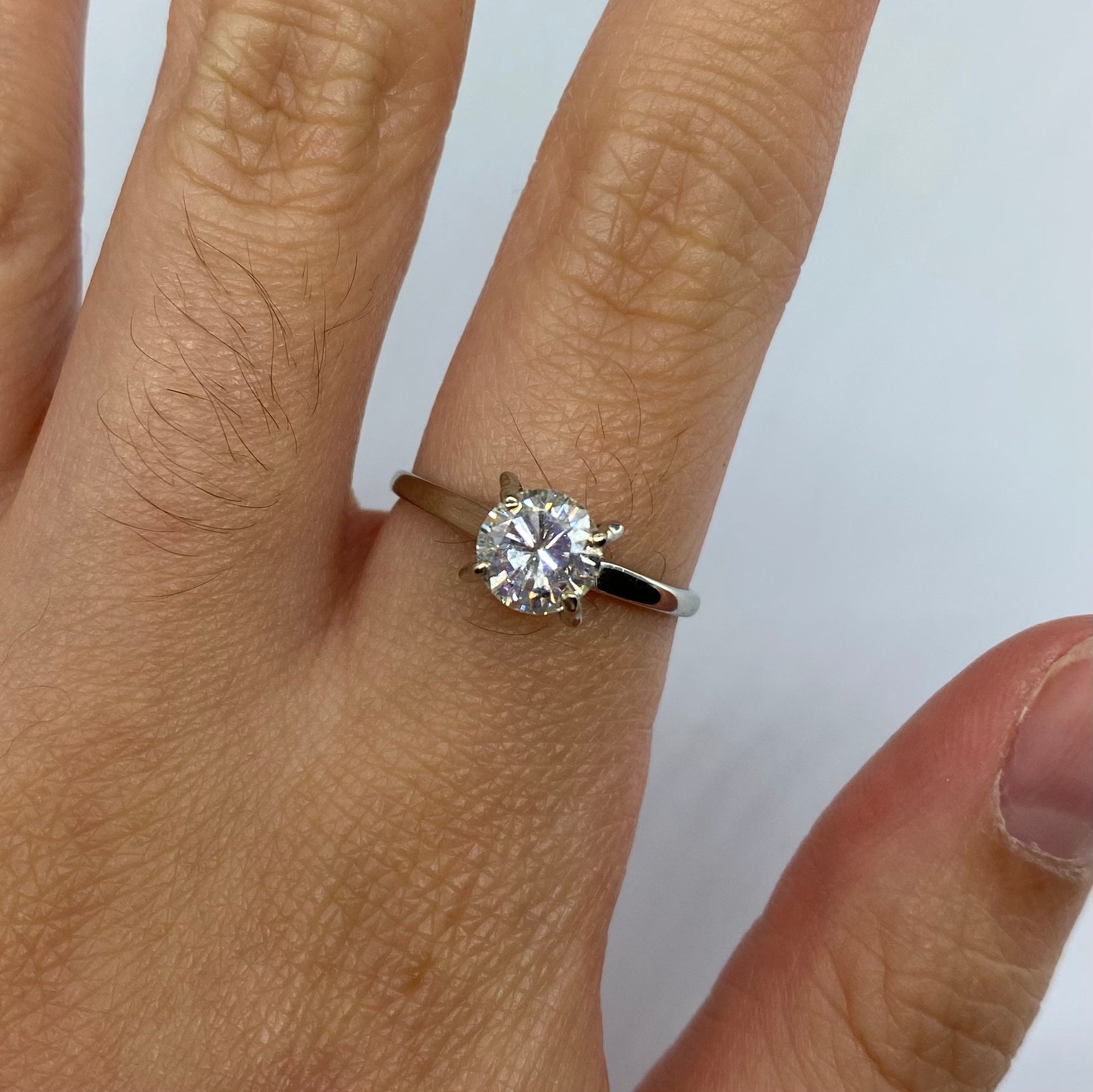 Solitaire Diamond Engagement Ring | 0.98ct SI1/SI2 H | SZ 7.5 |