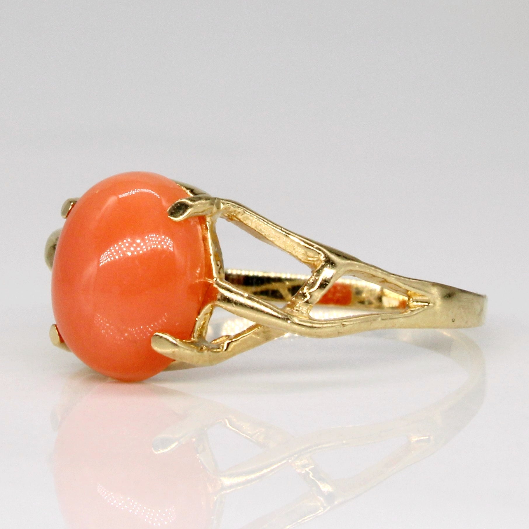 Coral Cabochon 14k Ring | 1.50ct | SZ 6.5 |