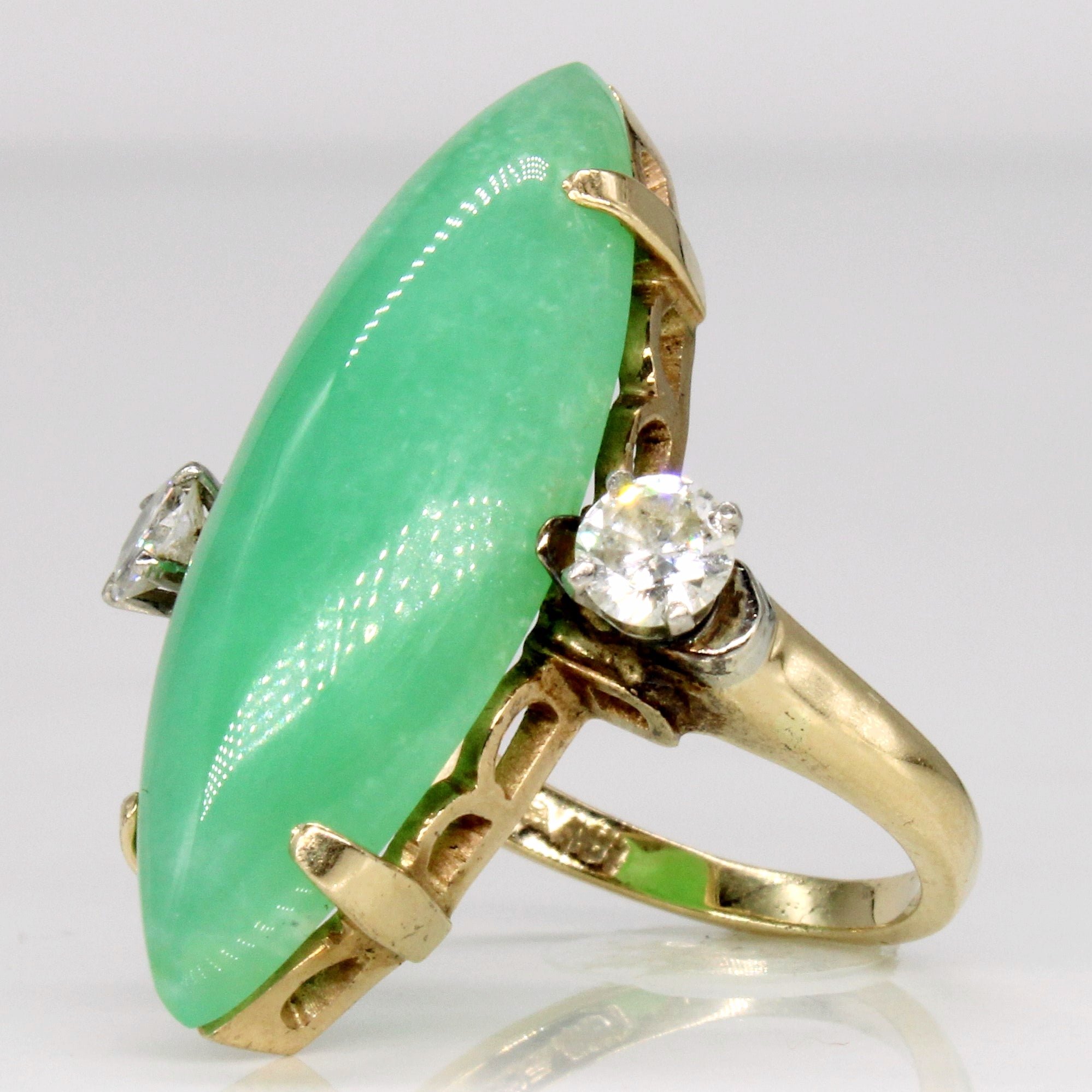Chrysoprase & Diamond Cocktail Ring | 16.00ct, 0.45ctw | SZ 4.75 |