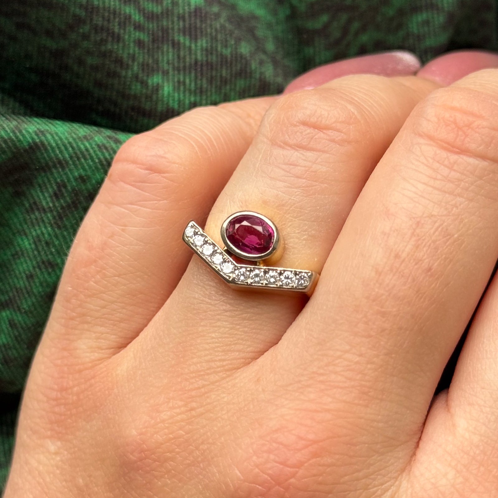 Ruby & Diamond Ring | 0.93ct, 0.30ctw | SZ 4.25 |