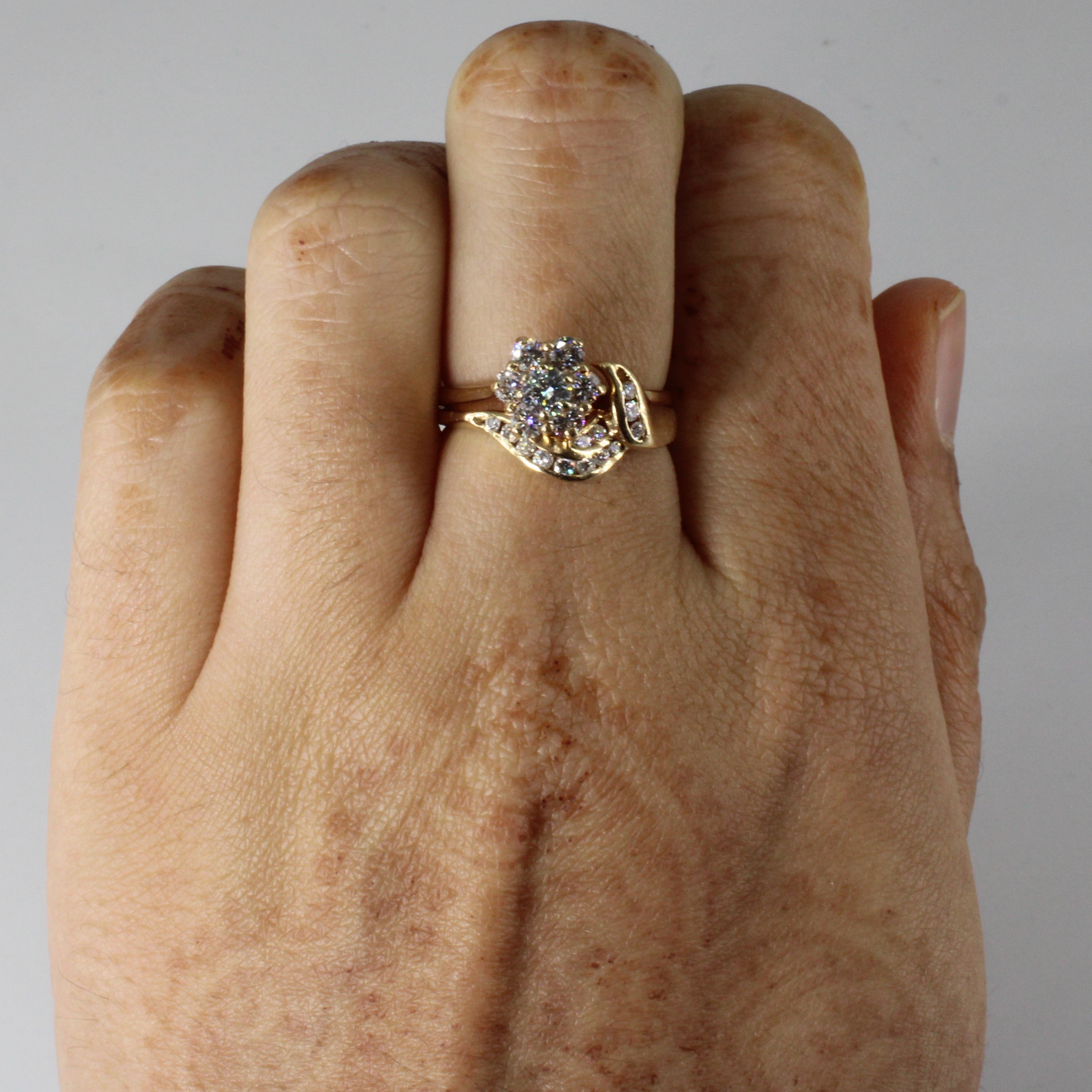 Cluster Set Diamond Ring | 0.67ctw | SZ 6 |