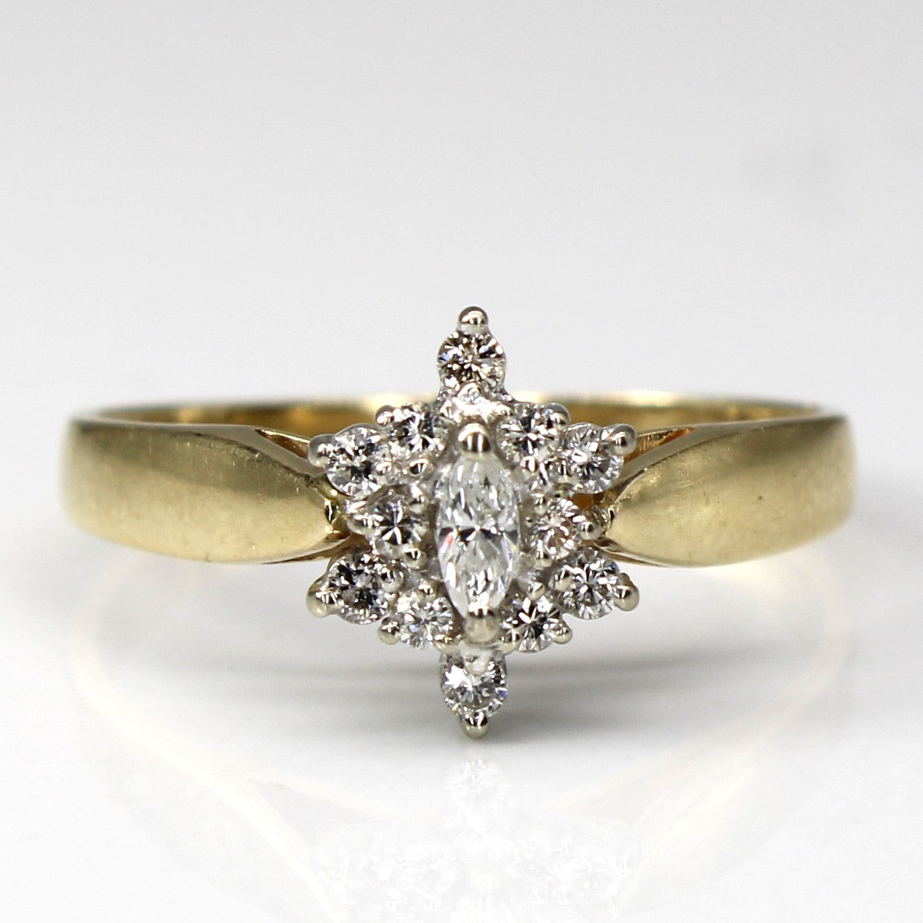 Cluster Set Diamond Ring | 0.17ctw | SZ 6.5 |