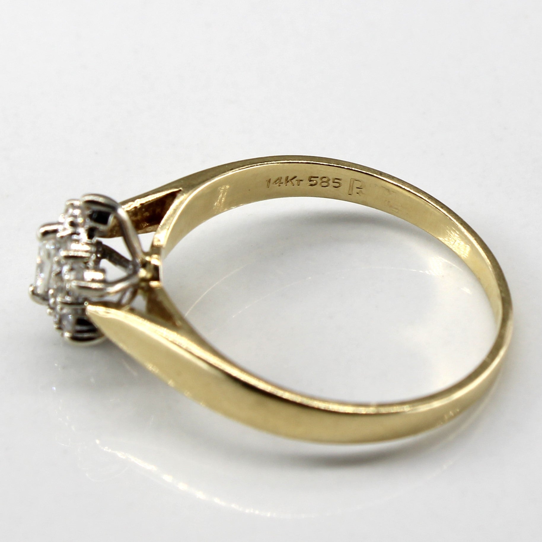 Cluster Set Diamond Ring | 0.17ctw | SZ 6.5 |