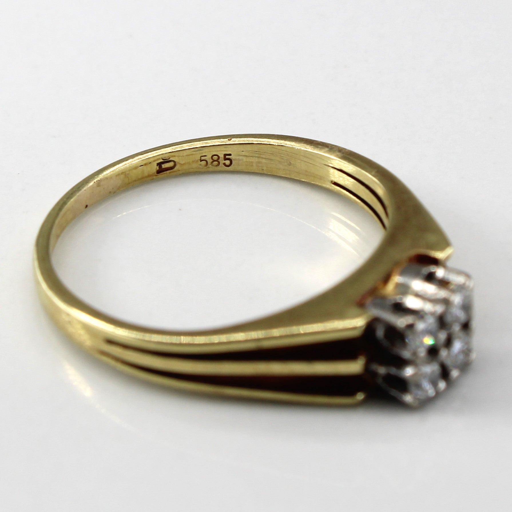 Four Stone Diamond Ring | 0.16ctw | SZ 7.5 |