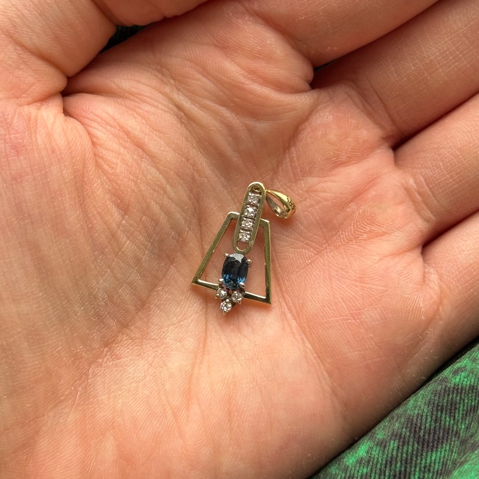 Blue Sapphire & Diamond Pendant | 0.45ct, 0.09ctw |