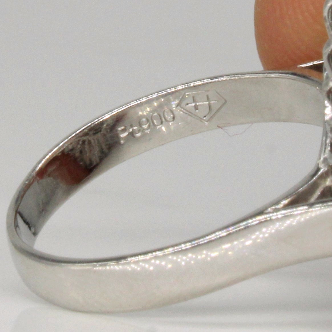 Diamond Cluster Ring | 2.04ctw | SZ 8.25 |