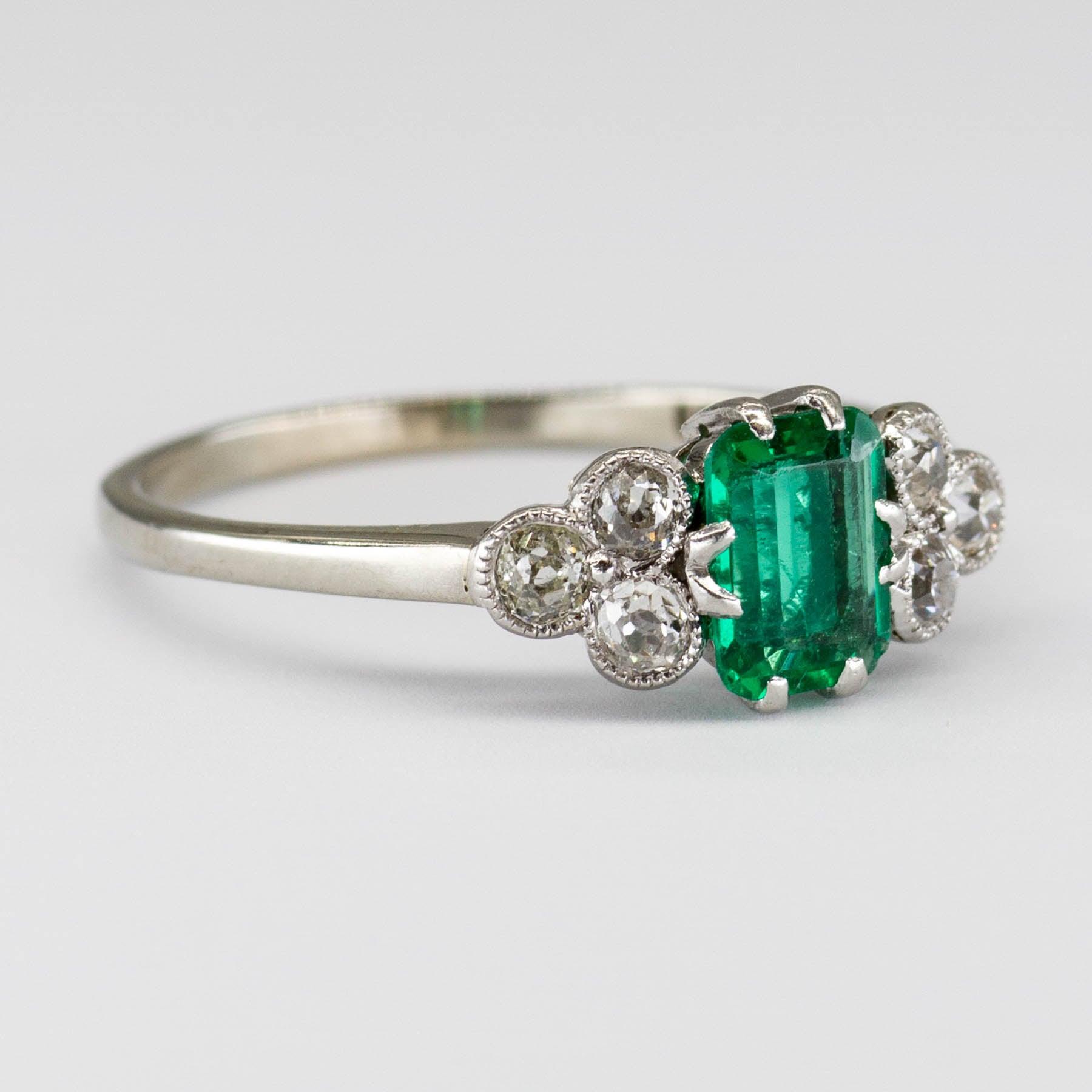 Edwardian 18k and Platinum Emerald and Diamond Ring | SZ 7.75 |