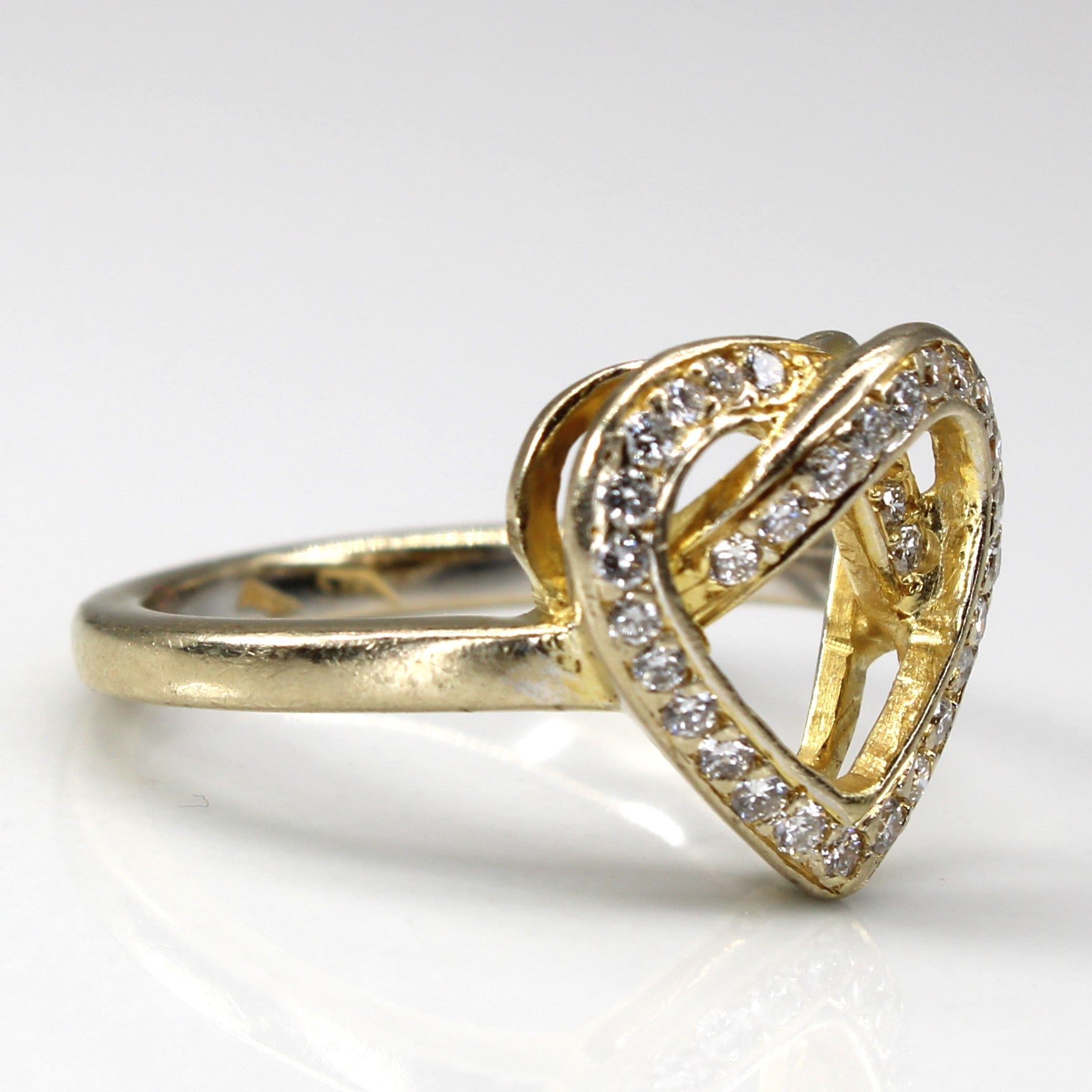 Diamond Heart Ring | 0.32ctw | SZ 6.5 |