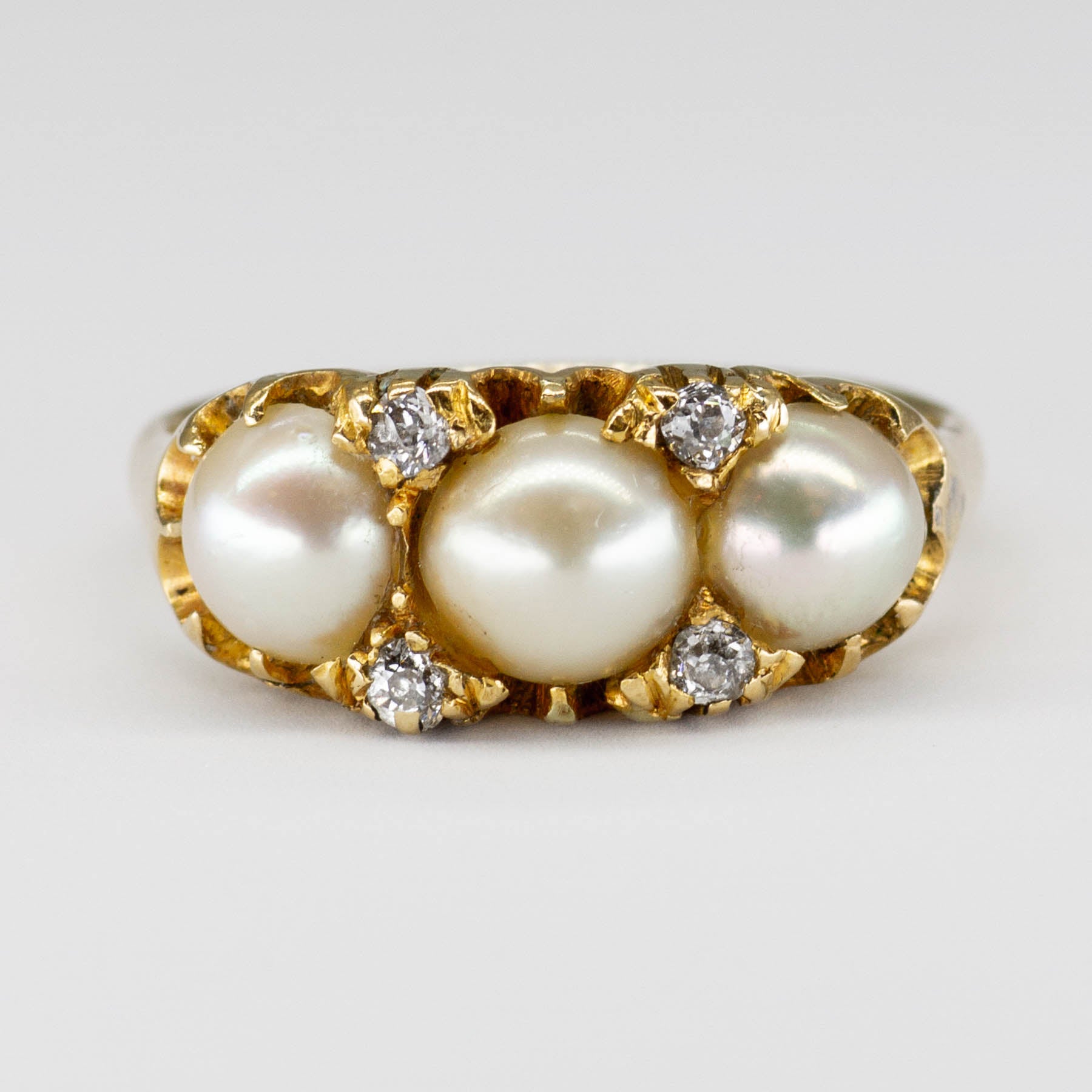 Bague victorienne ancienne en perle demi-Akoya et diamant taille ancienne | Taille 8