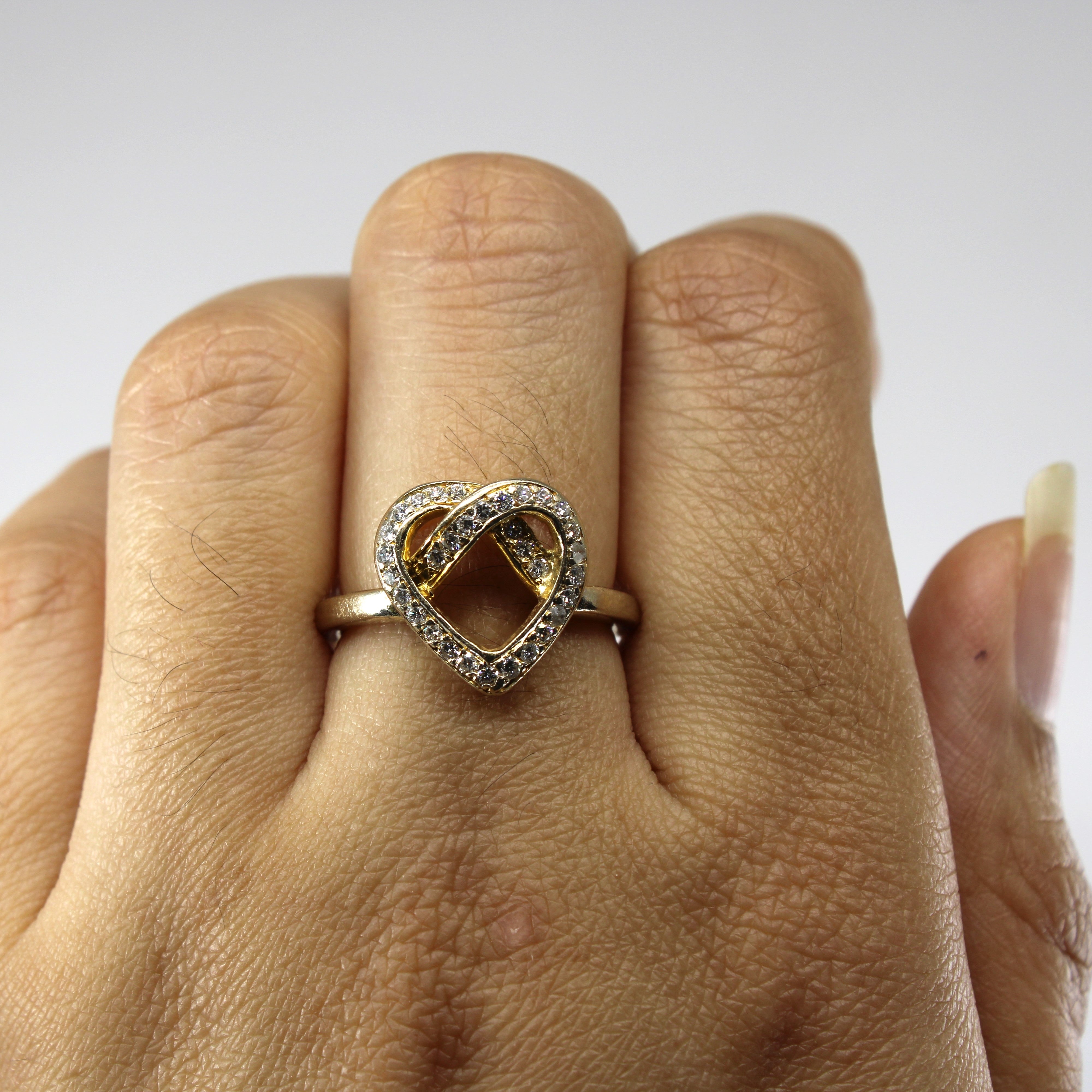 Diamond Heart Ring | 0.32ctw | SZ 6.5 |