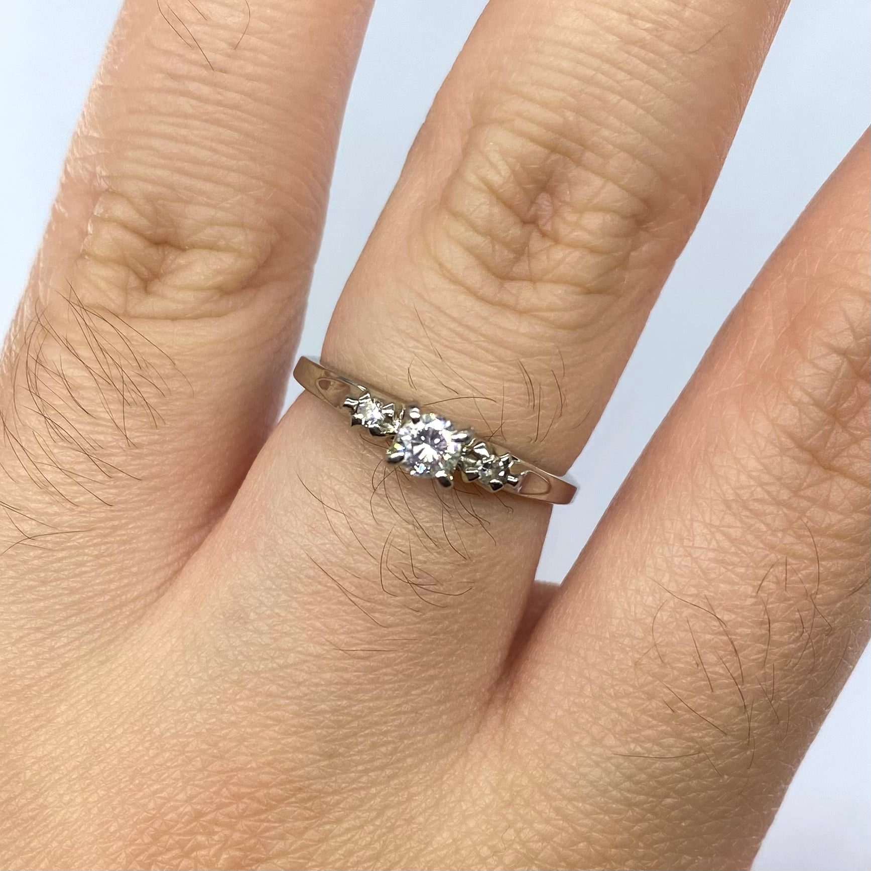 Three Stone Diamond Engagement Ring | 0.15ct | SZ 6 |