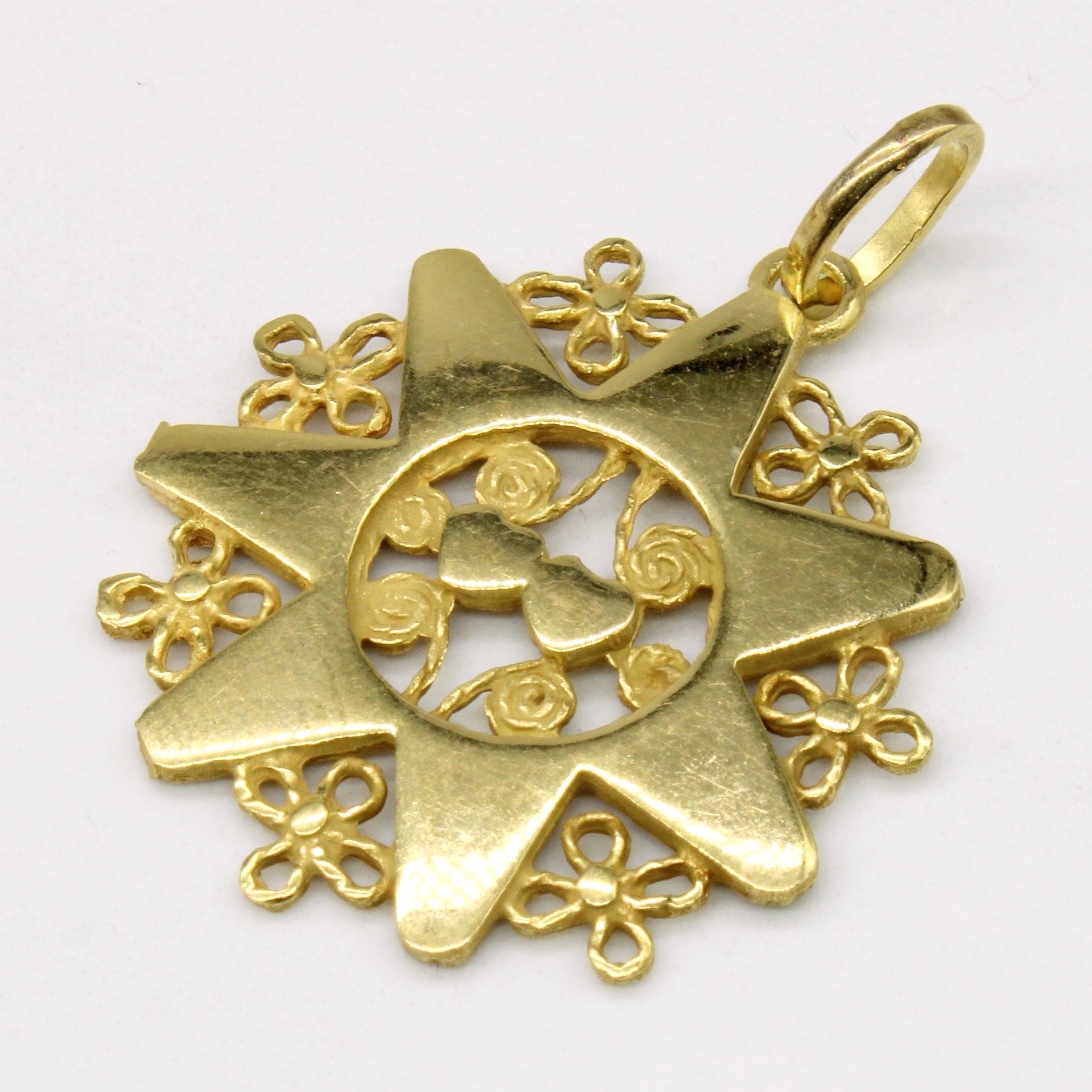18k Yellow Gold Pendant