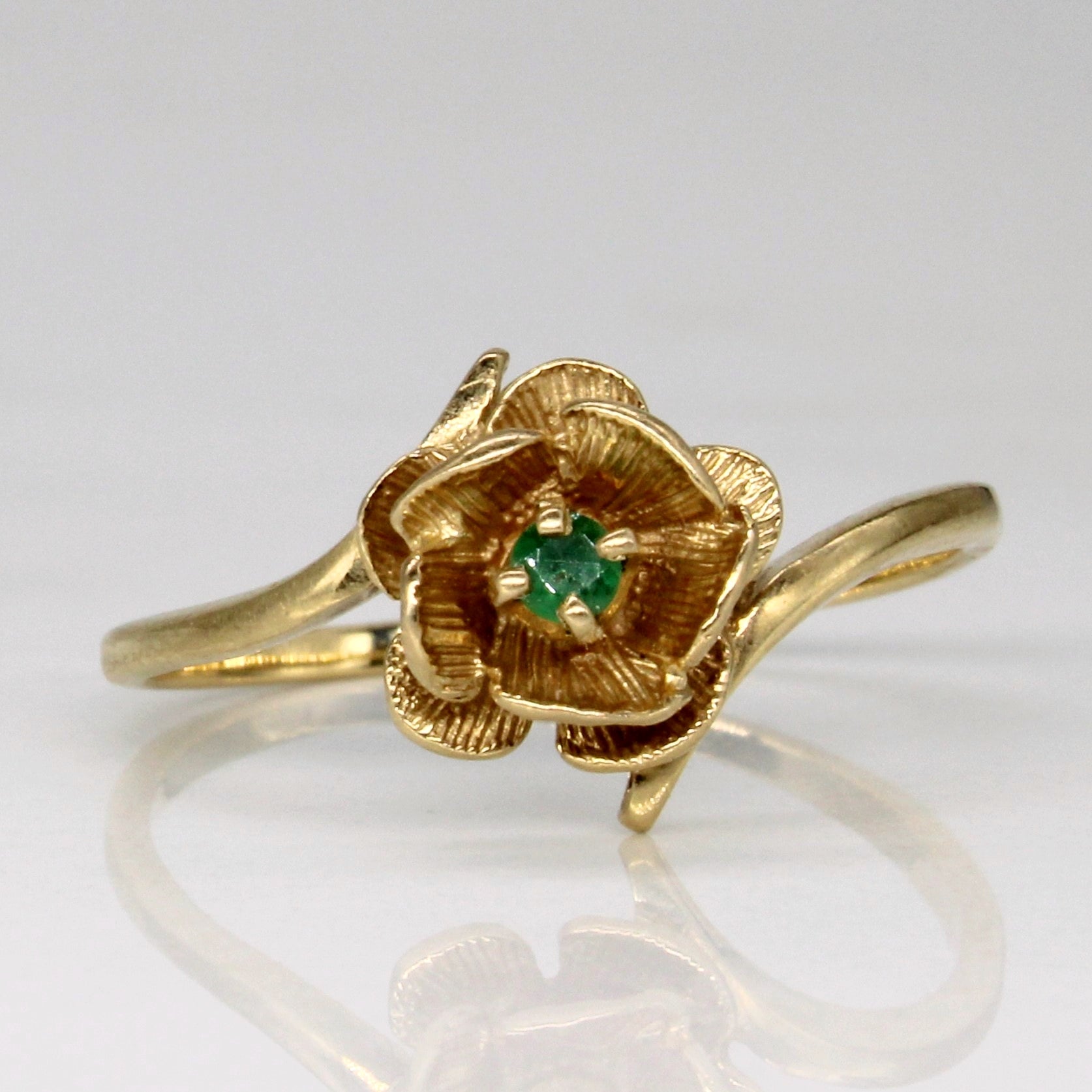 Bague Fleur d'Émeraude | 0,02 ct | Taille 6,25 |