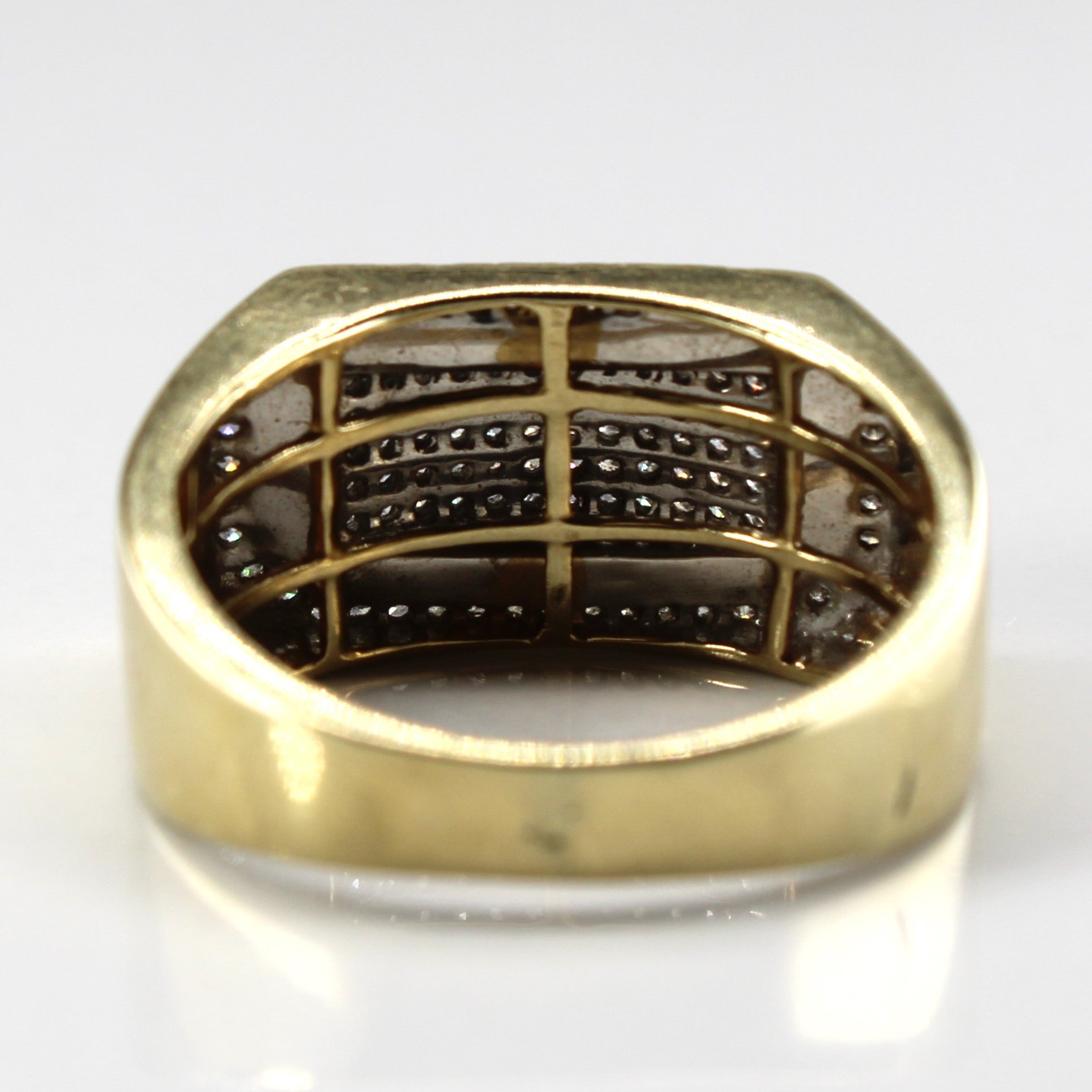 Cluster Diamond Yellow Gold Ring | 0.25ctw | SZ 6.25 |