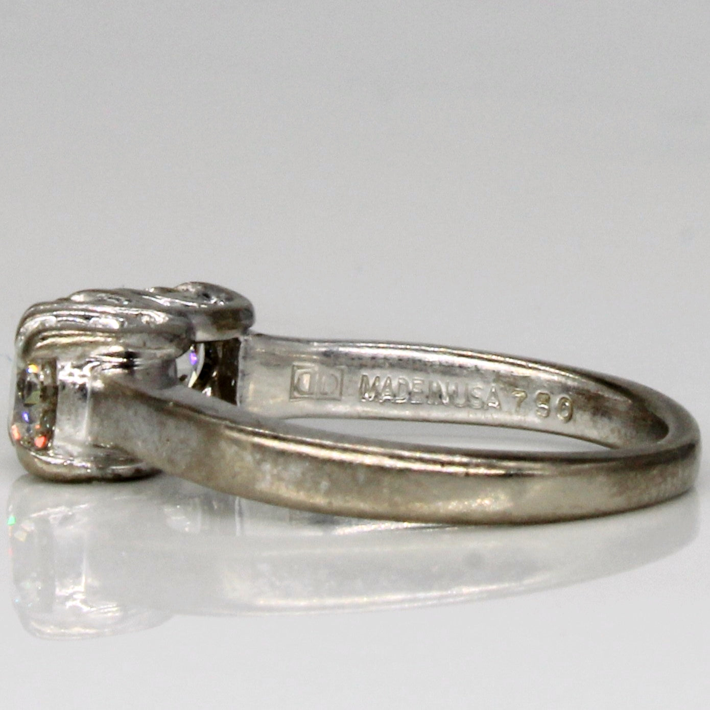 Three Stone Diamond Engagement Ring | 0.99ctw | SZ 4.75 |
