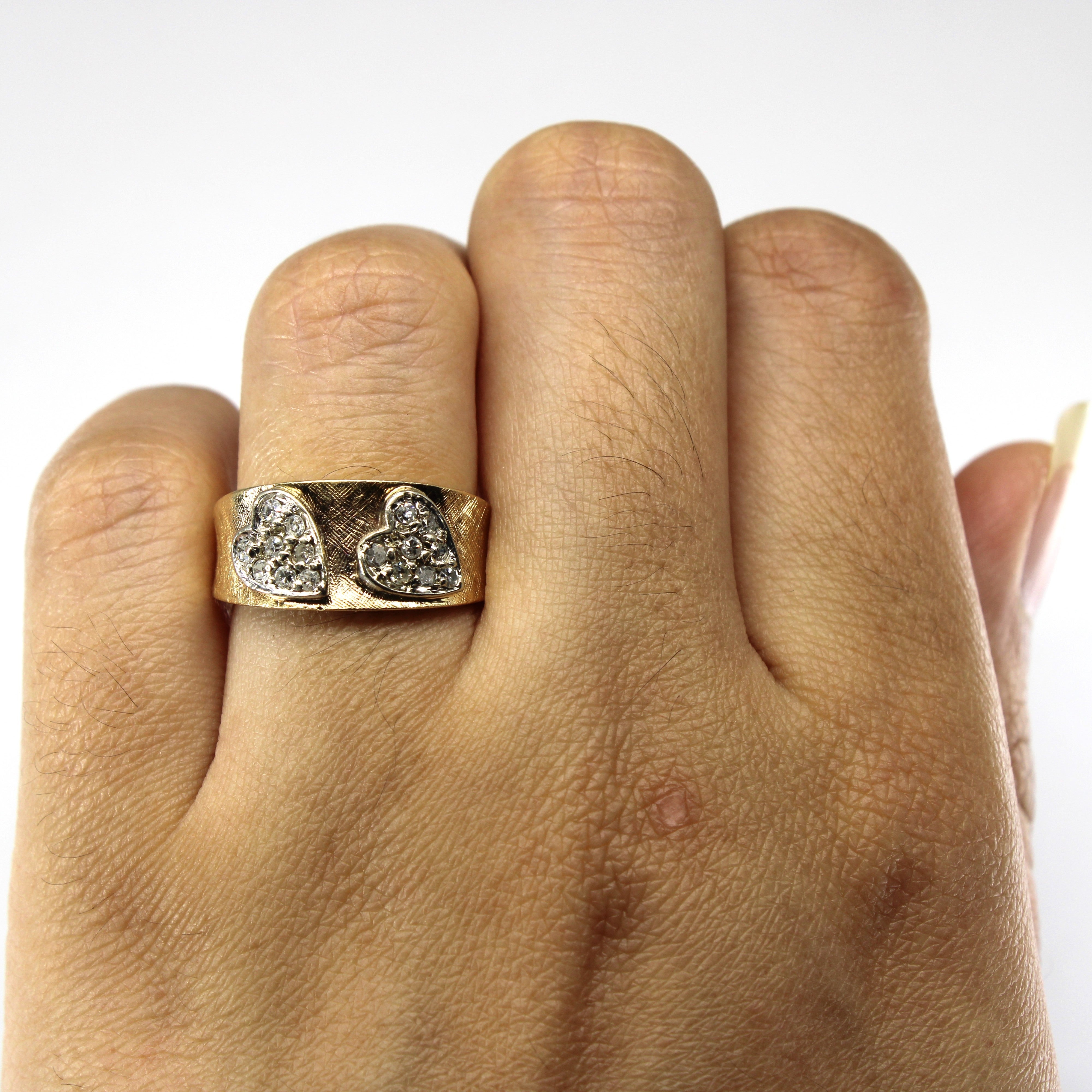 Cluster Diamond Heart Design Gold Ring | 0.24ctw | SZ 6 |