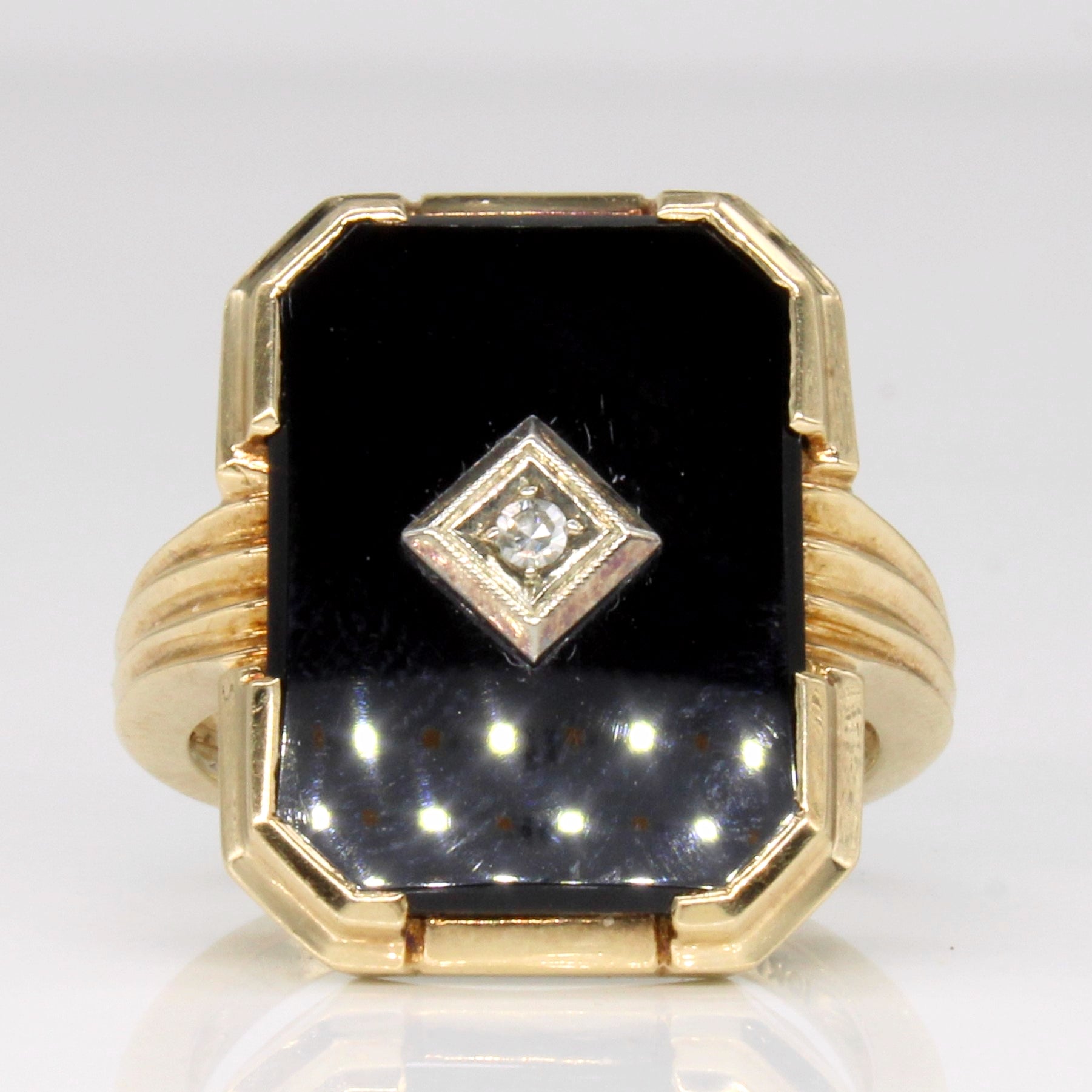 Onyx & Diamond Cocktail Ring | 4.00ct, 0.02ct | SZ 6.5 |