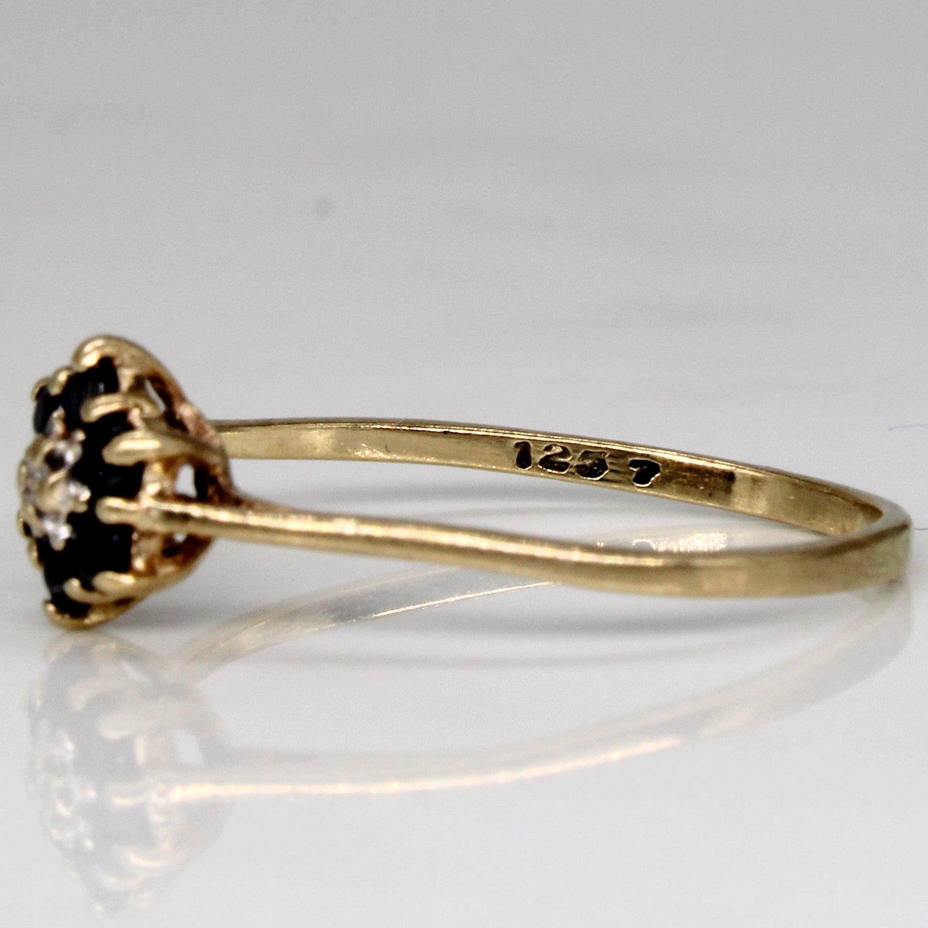 Sapphire & Diamond Ring | 0.12ctw, 0.01ct | SZ 6.25 |