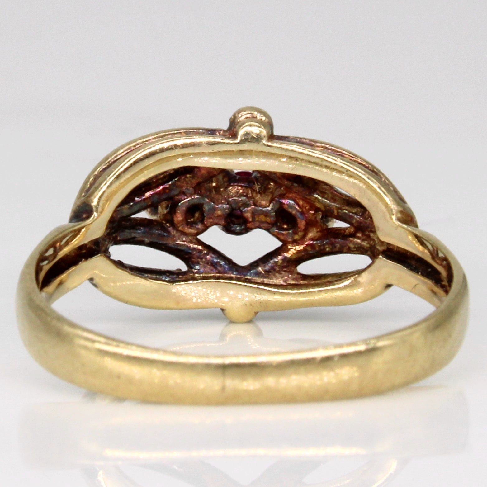 Synthetic Ruby Ring | 0.12ctw | SZ 5 |