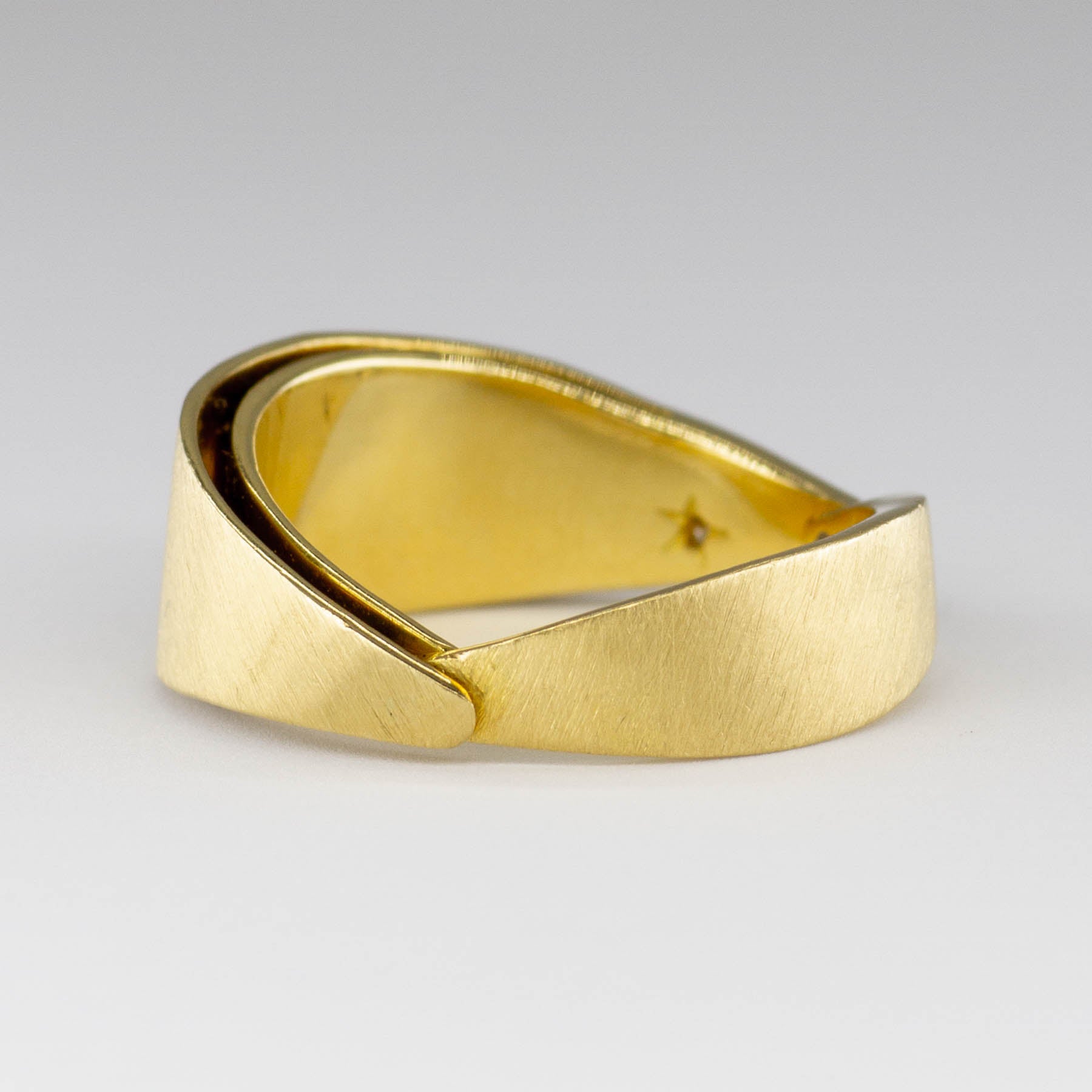 Vintage H. Stern Hinged Gold Ring with Diamond Accent | SZ 6.5 | 0.01 ct