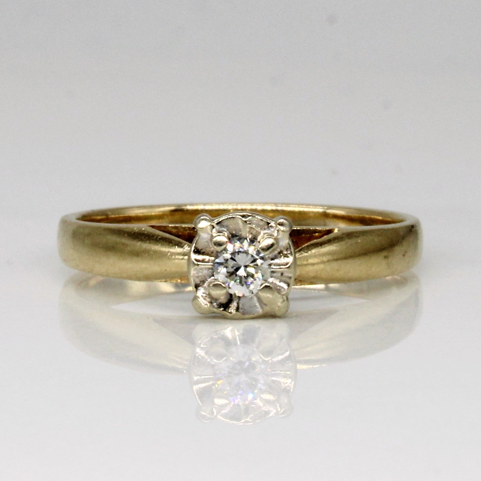 Illusion Set Diamond Ring | 0.08ct | SZ 6.5 |