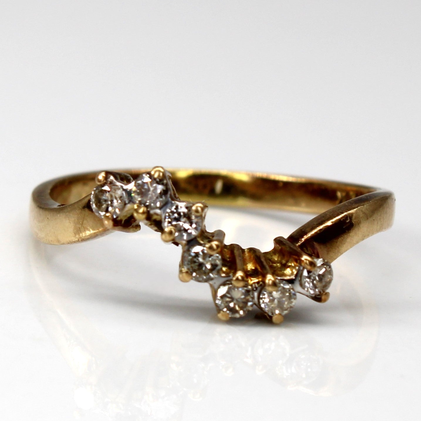 Diamond Wave Gold Ring | 0.14ctw | SZ 8.25 |