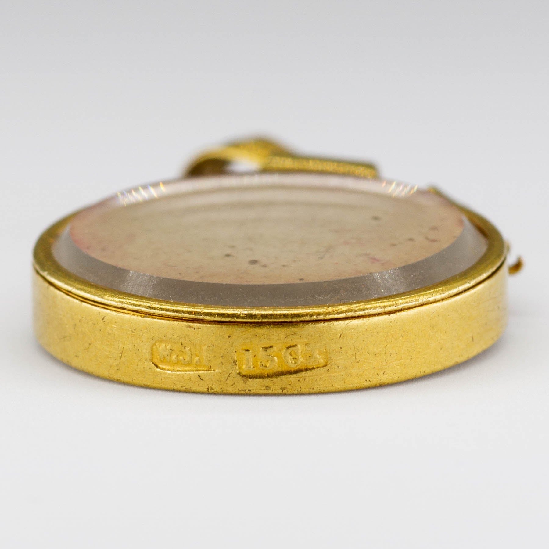 Vintage 15k Hallmarked Yellow Gold and Seed Pearl Photo Locket |