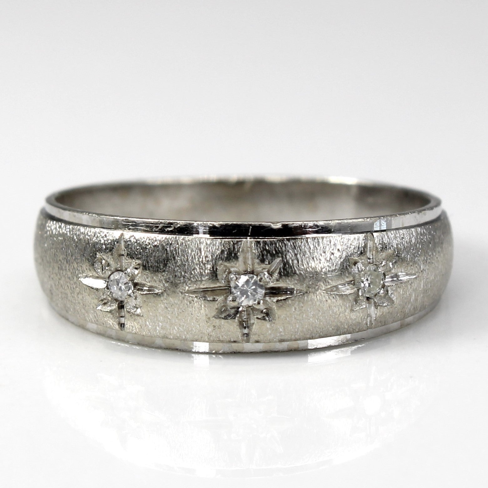 Bague trois diamants Starburst | 0,03 ct au total | Taille 7,75 |