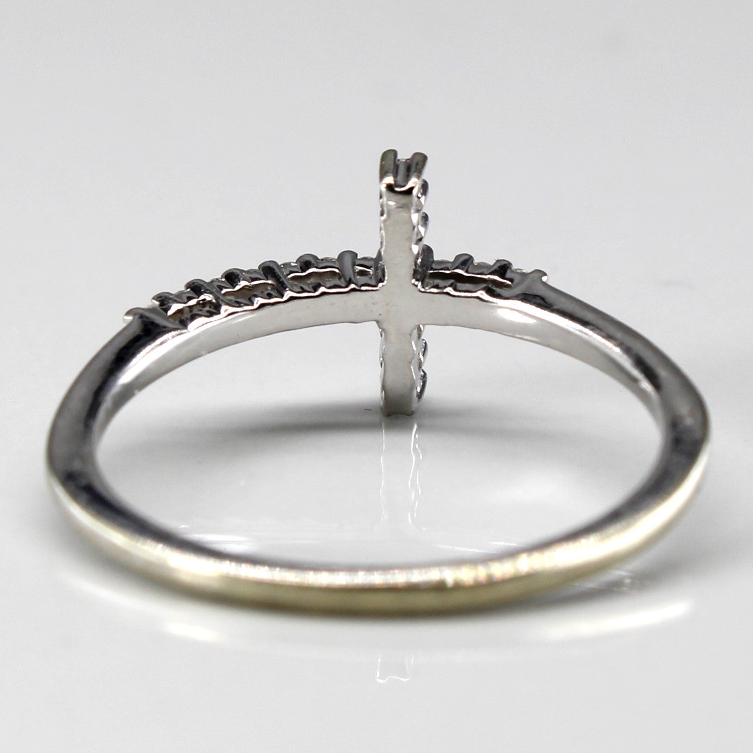 Pave Set Diamond Cross Ring | 0.15ctw | SZ 7 |