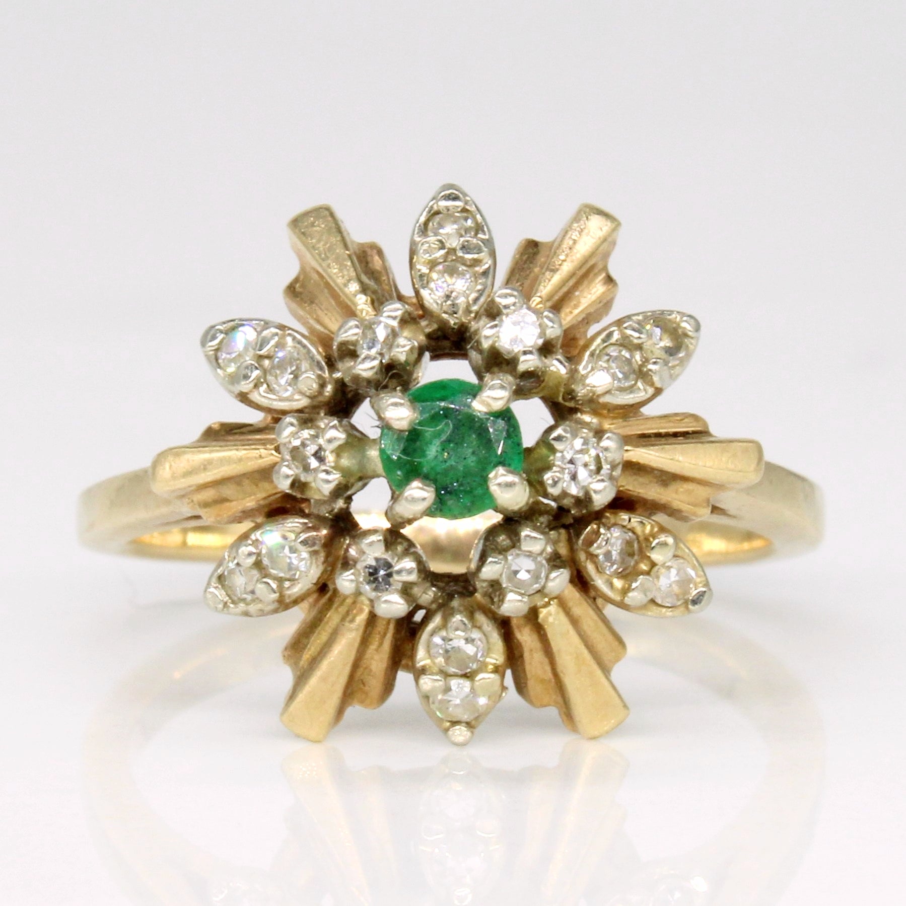Emerald & Diamond Cocktail Ring | 0.15ct, 0.13ctw | SZ 6.5 |