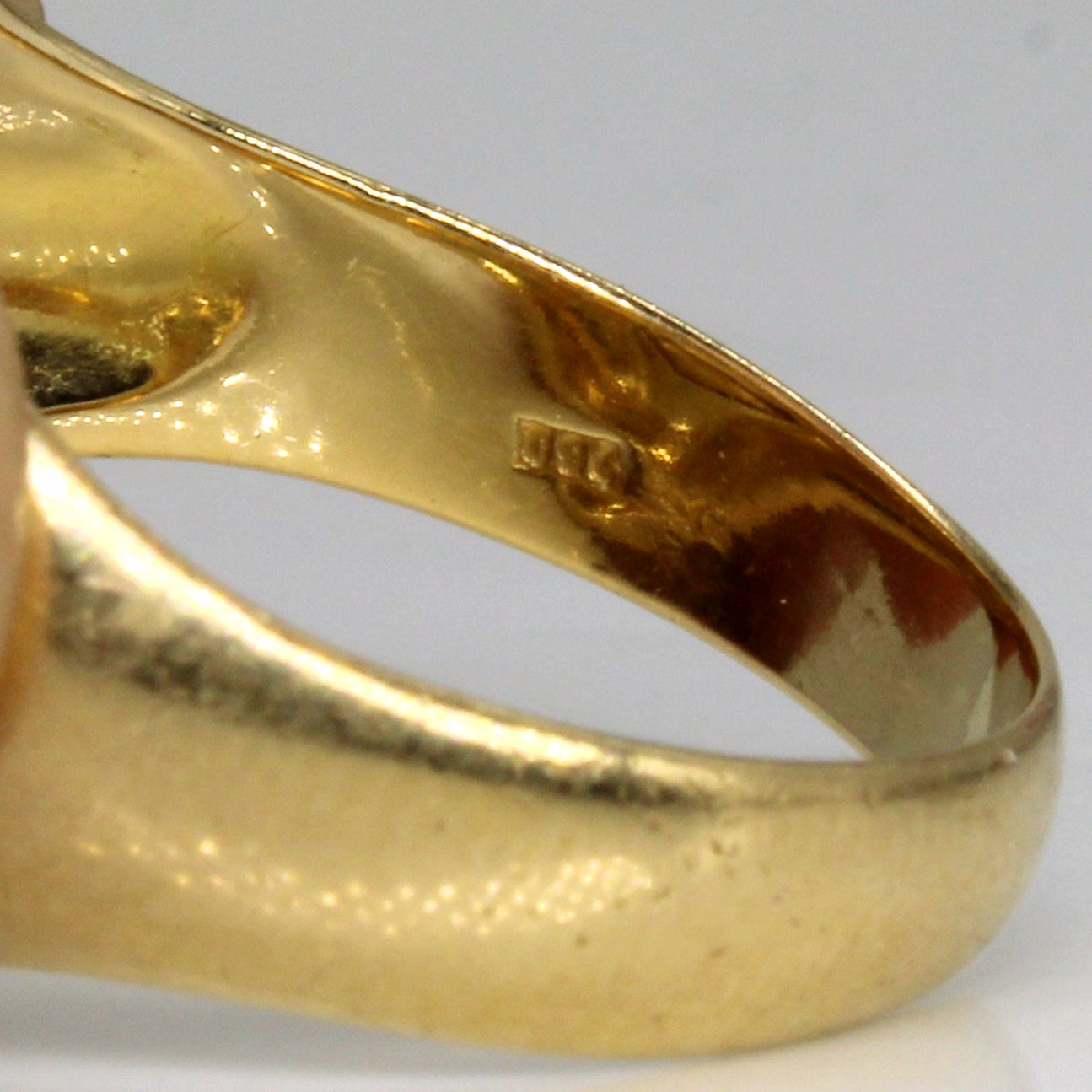 Diamond 'L.Y.' Signet Ring | 0.01ct | SZ 10.5 |