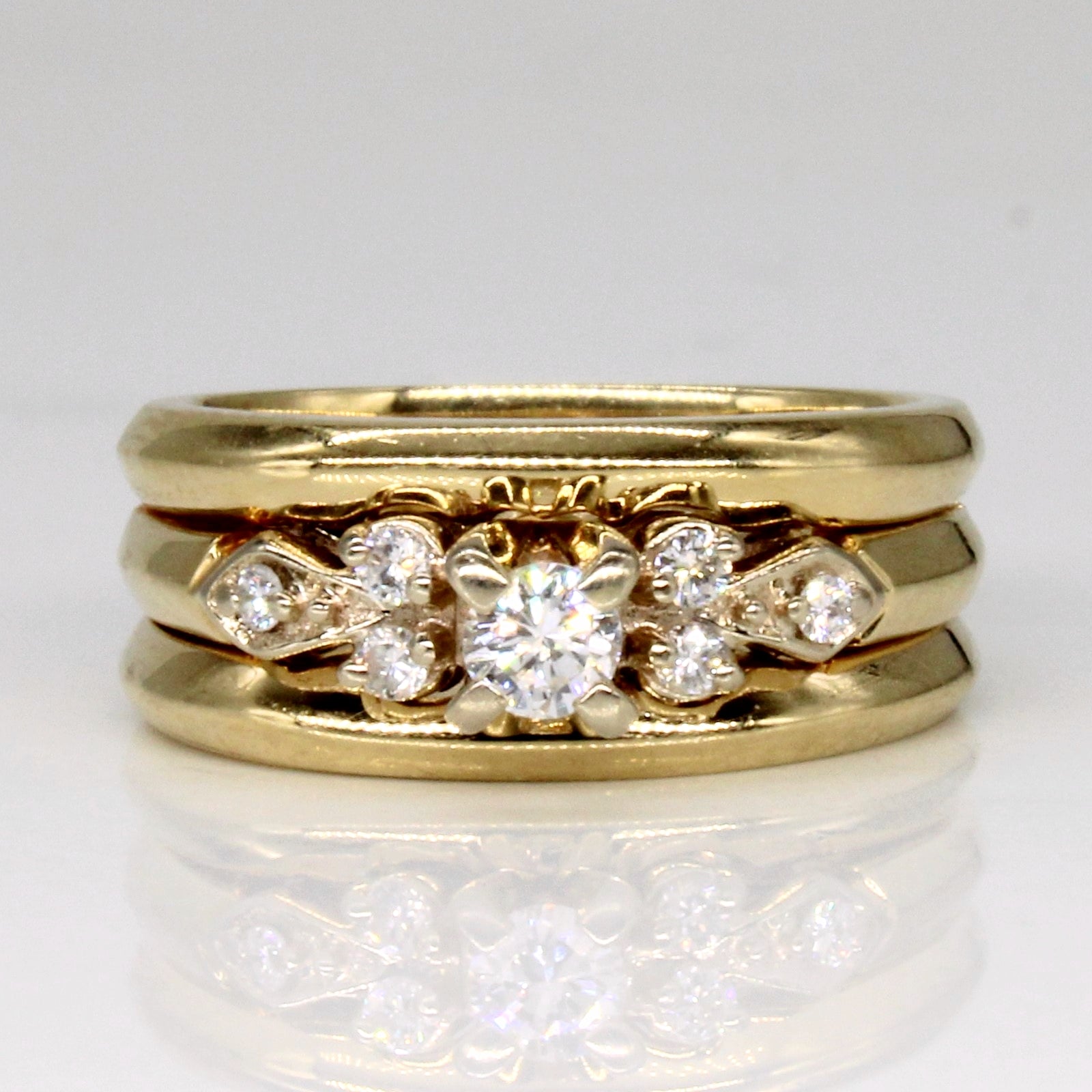 Cluster Set Diamond Ring | 0.18ctw | SZ 4.75 |