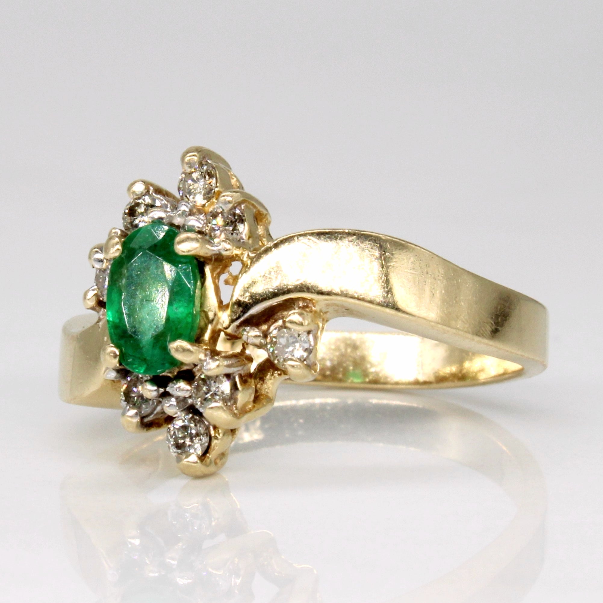 Emerald & Diamond Ring | 0.35ct, 0.20ctw | SZ 6.25 |