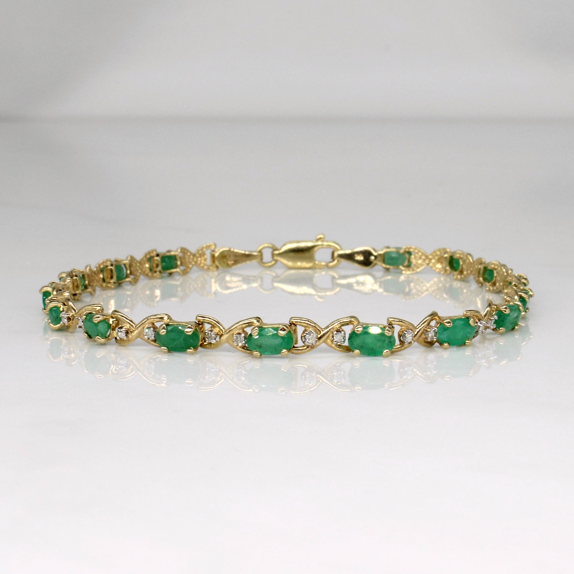 Emerald & Diamond Bracelet | 2.75ctw, 0.02ctw | 7.25