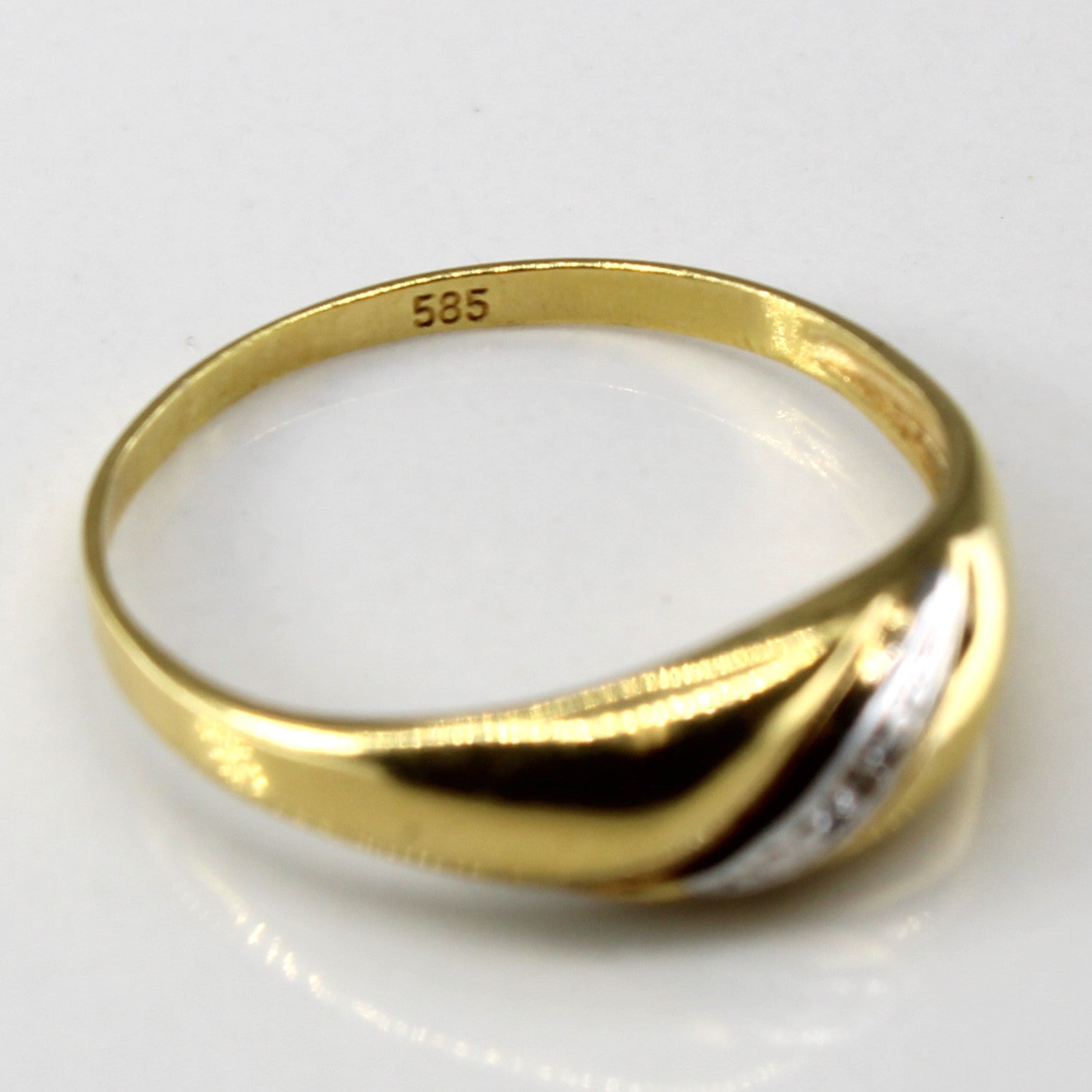 Yellow Gold Diamond Ring | 0.005ct | SZ 7.5 |