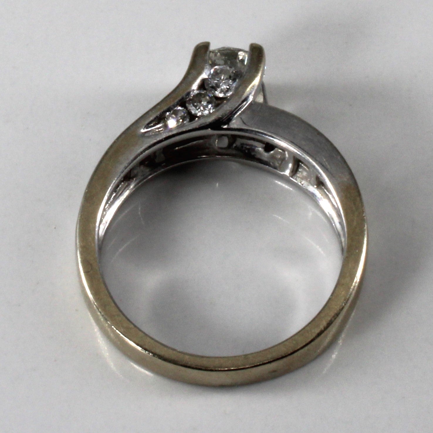 Channel Accented Diamond Engagement Ring | 1.54ctw I2 H/I | SZ 7 |