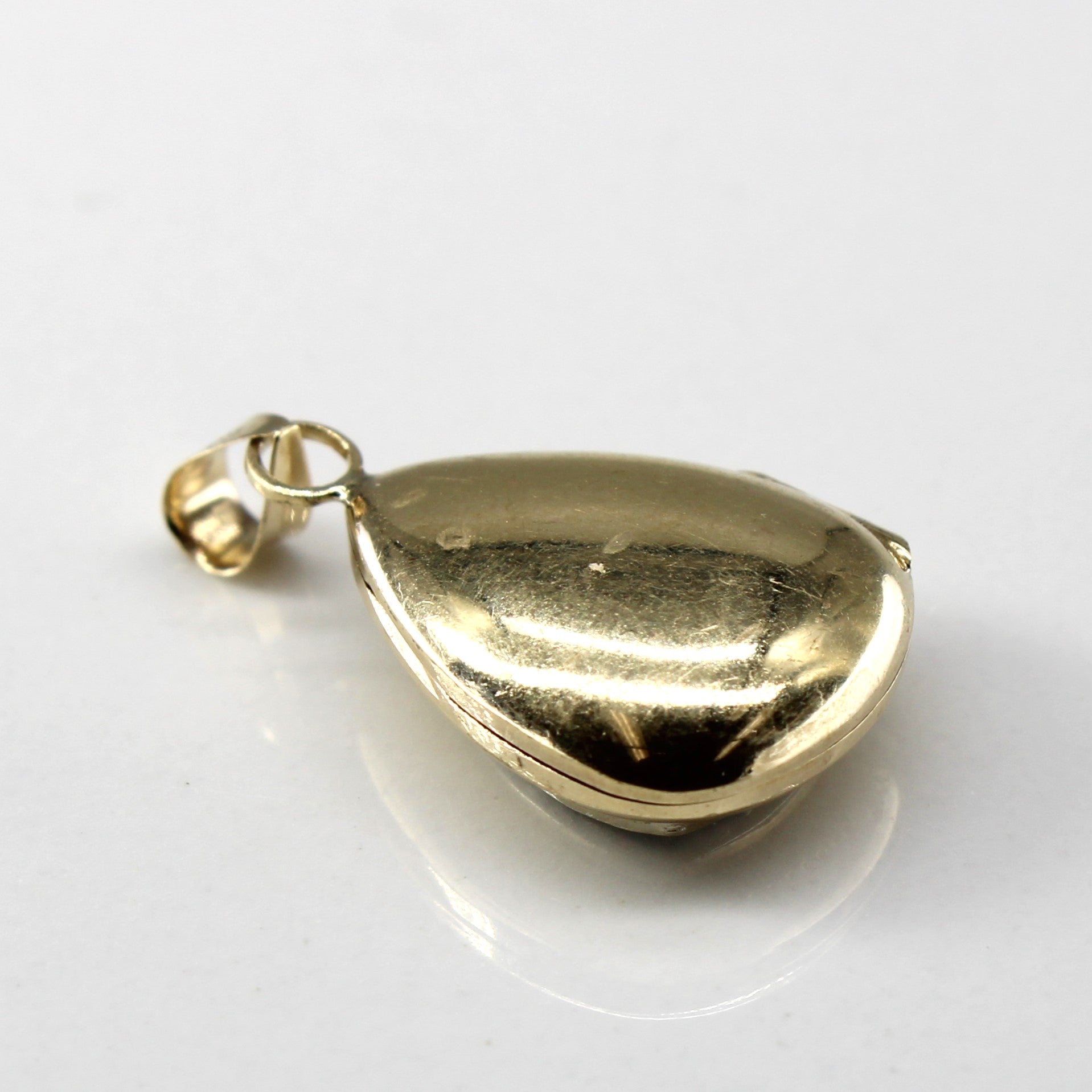Diamond Drop Locket | 0.06ctw |