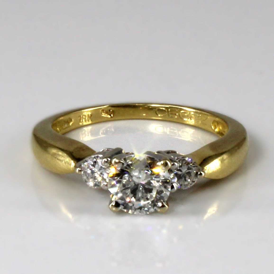 Bague de fiançailles trois diamants | 0,85 ct au total I2 H/I | Taille 6,5 |