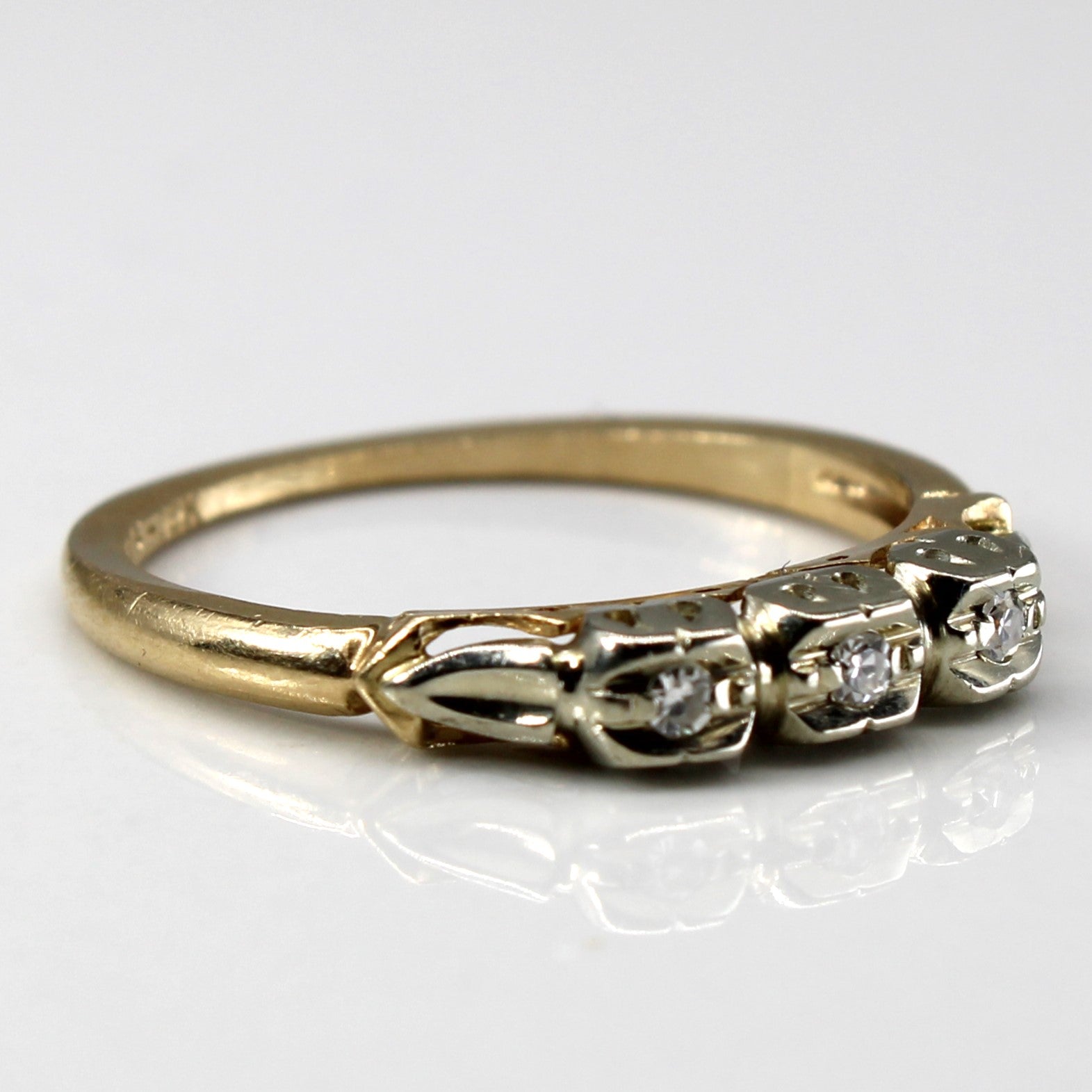 Three Stone Diamond Vintage Ring | 0.06ctw | SZ 6 |