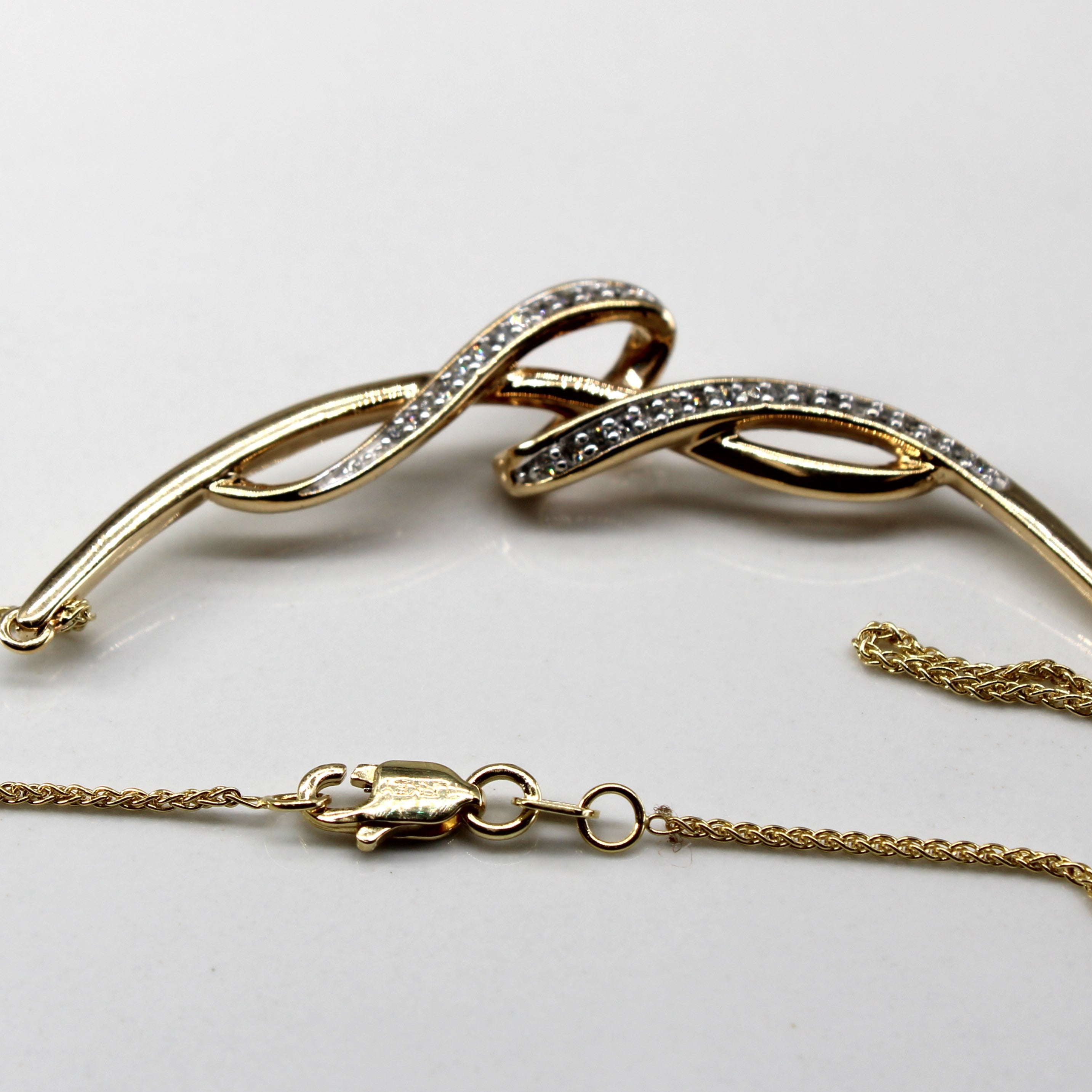 Diamond Interlocking Gold Necklace | 0.28ctw | 18"|