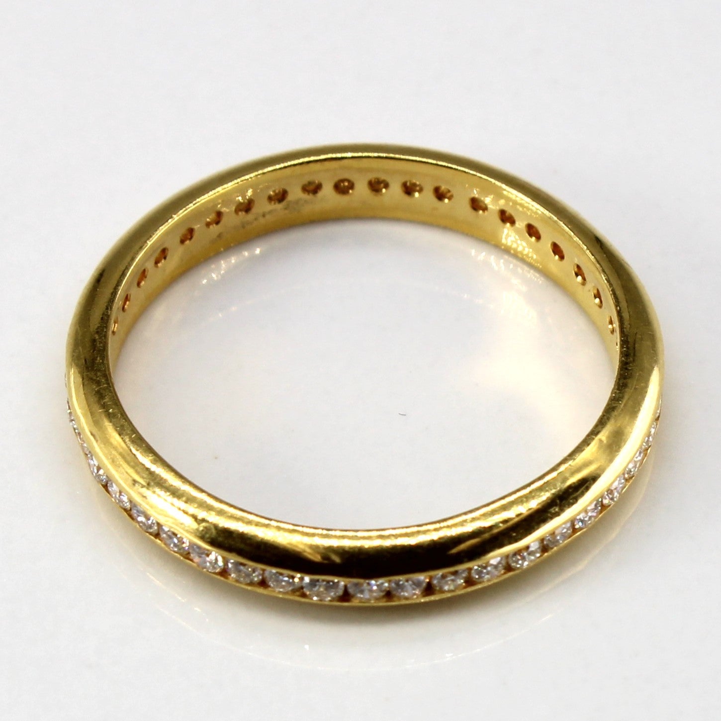 Alliance sertie de diamants en canal | 0,45 ct | Taille 8 |