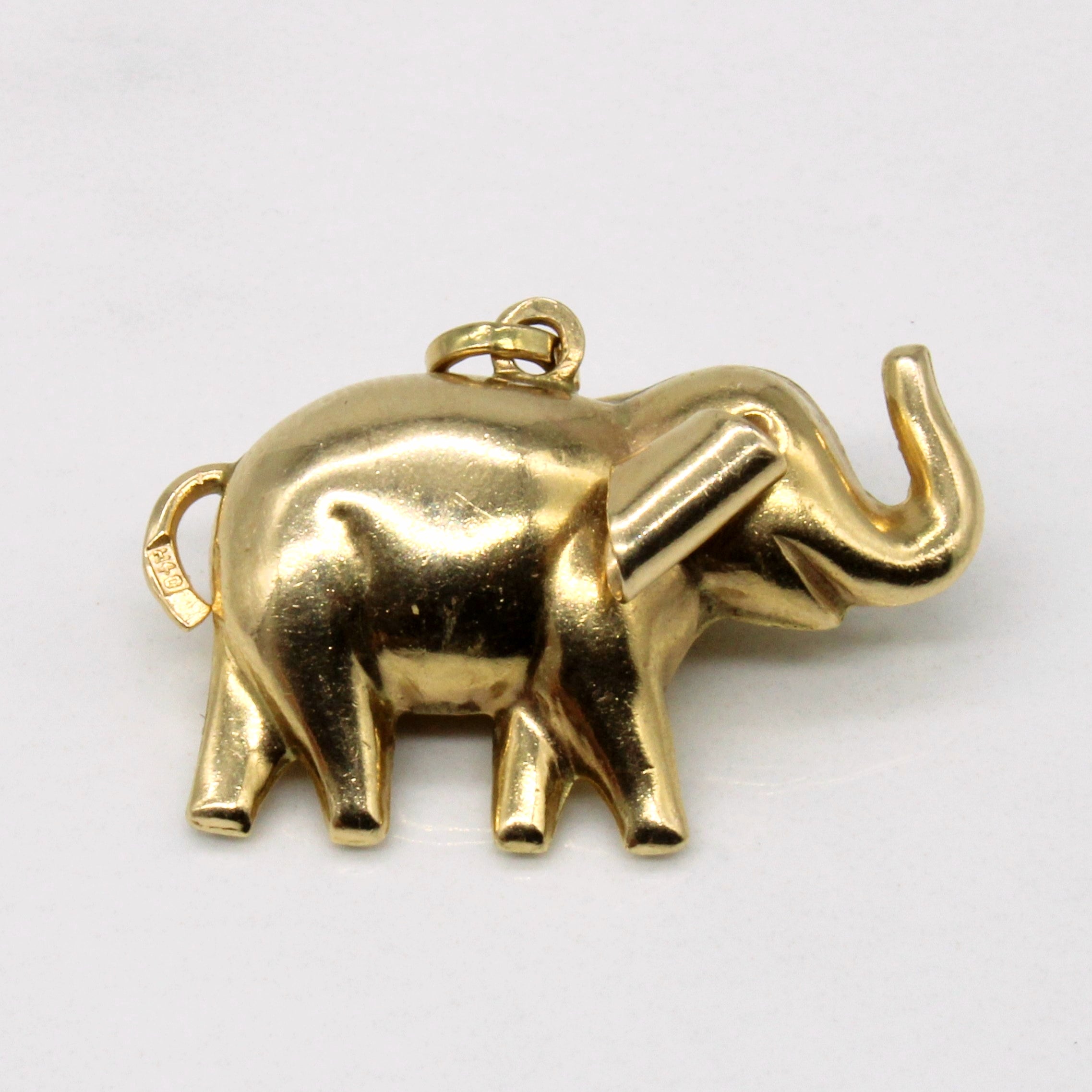 14k Yellow Gold Elephant Pendant