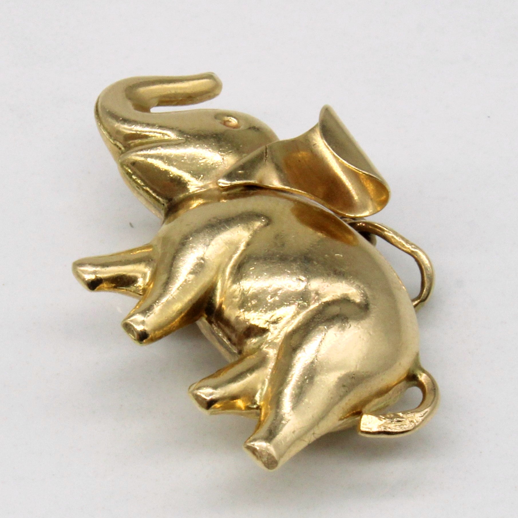 14k Yellow Gold Elephant Pendant