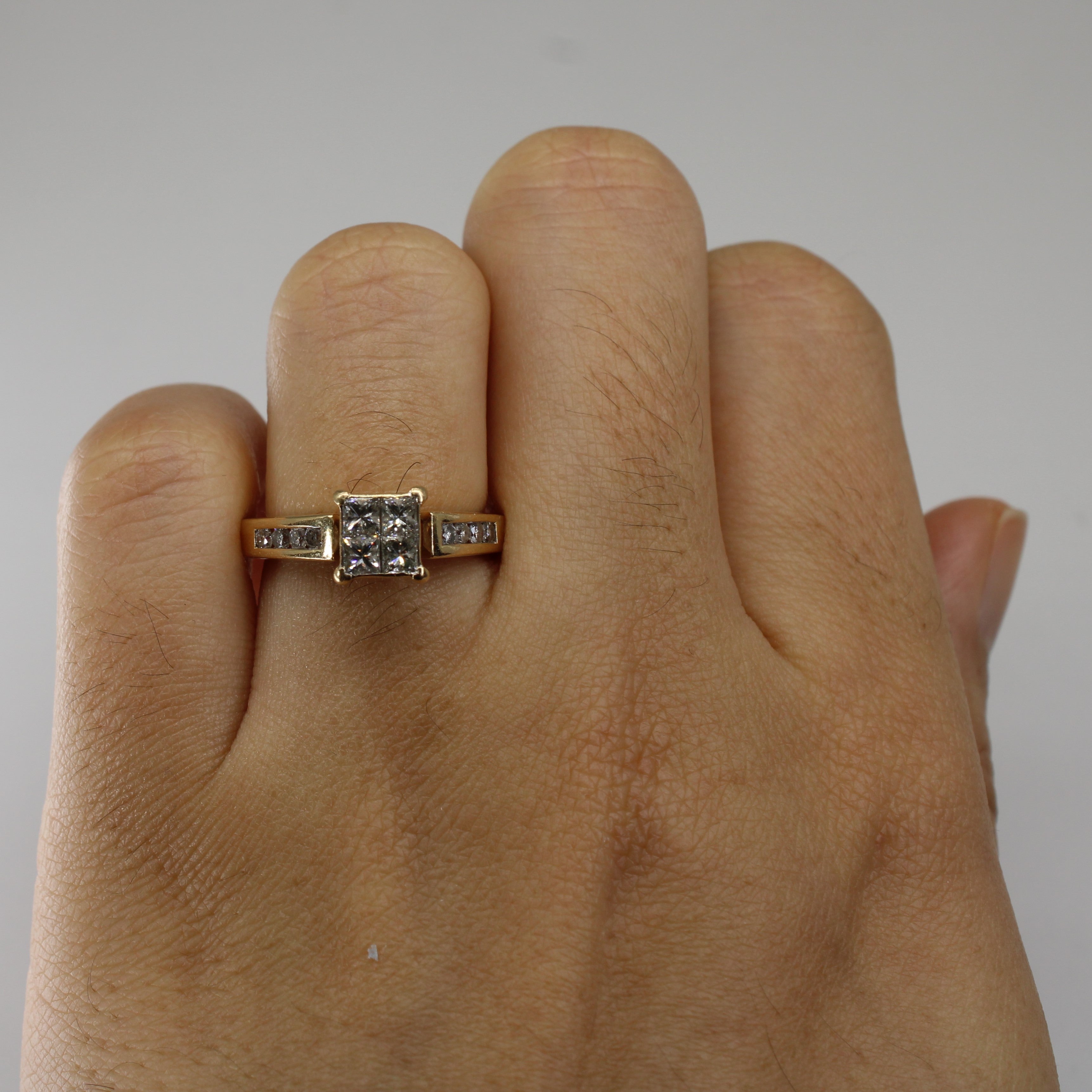 Cluster Set Diamond Ring | 0.96ctw | SZ 5.5 |