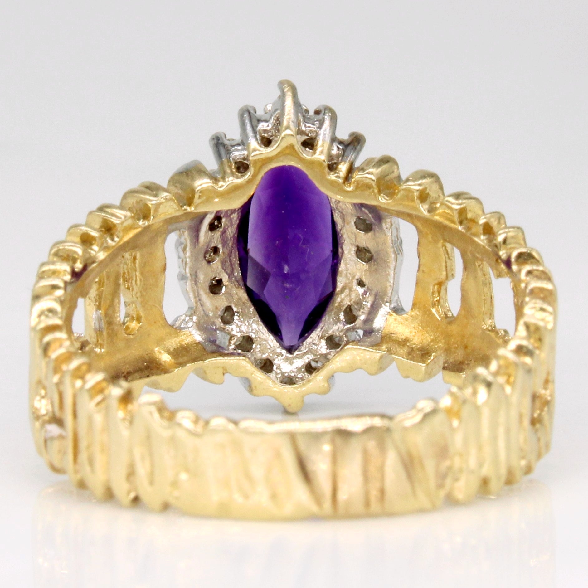Amethyst & Diamond Ring | 0.65ct, 0.08ctw | SZ 6.75 |
