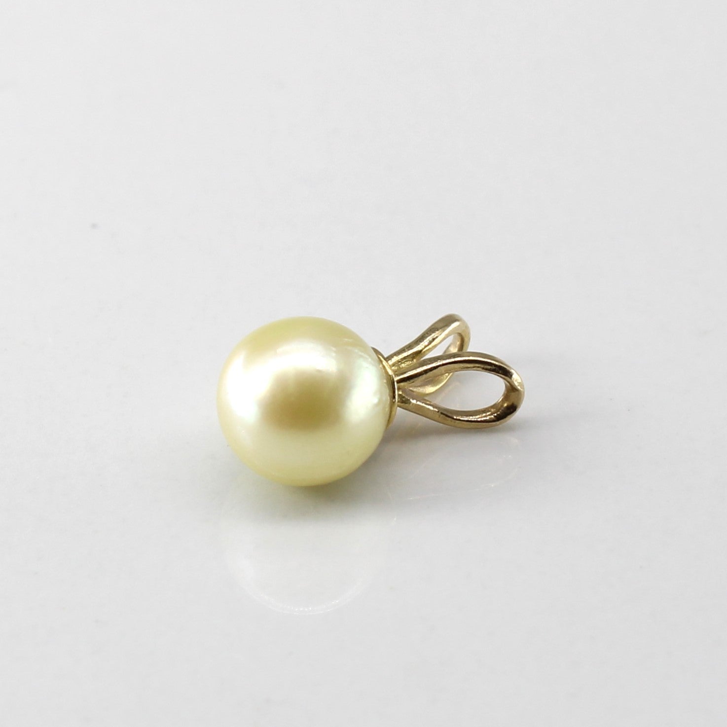 Pearl Drop Pendant